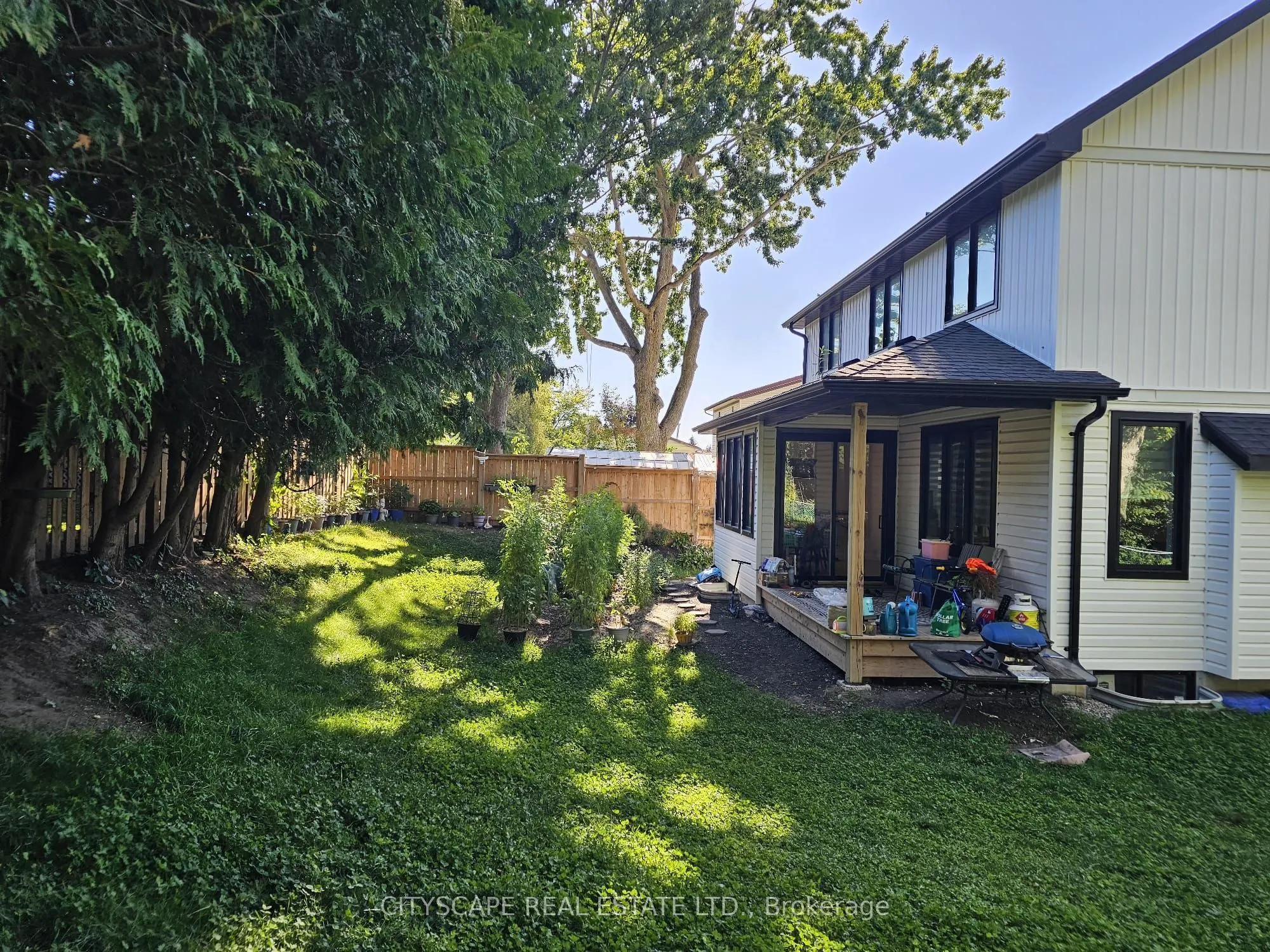 274 Bell Street