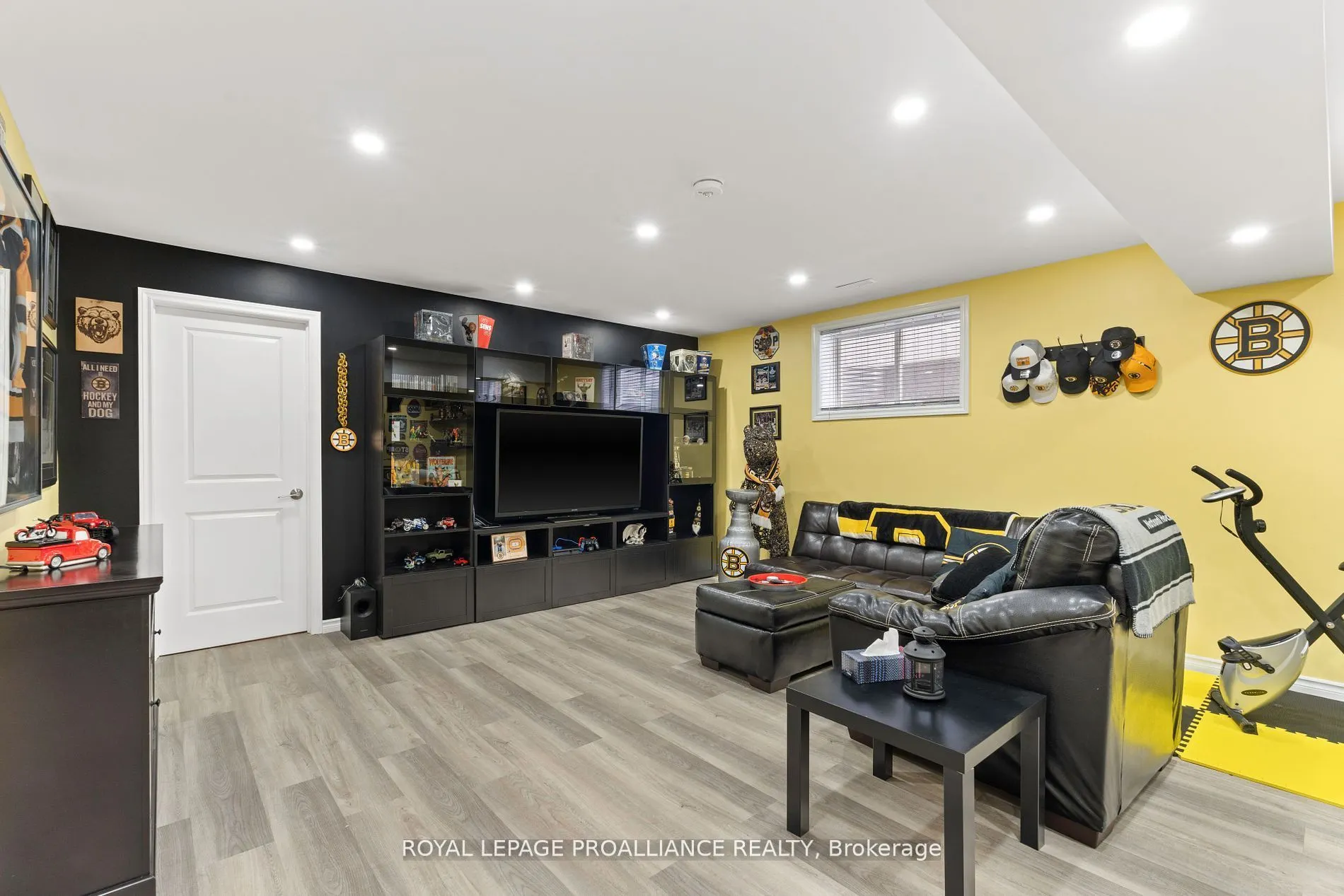90 Aldersgate Drive