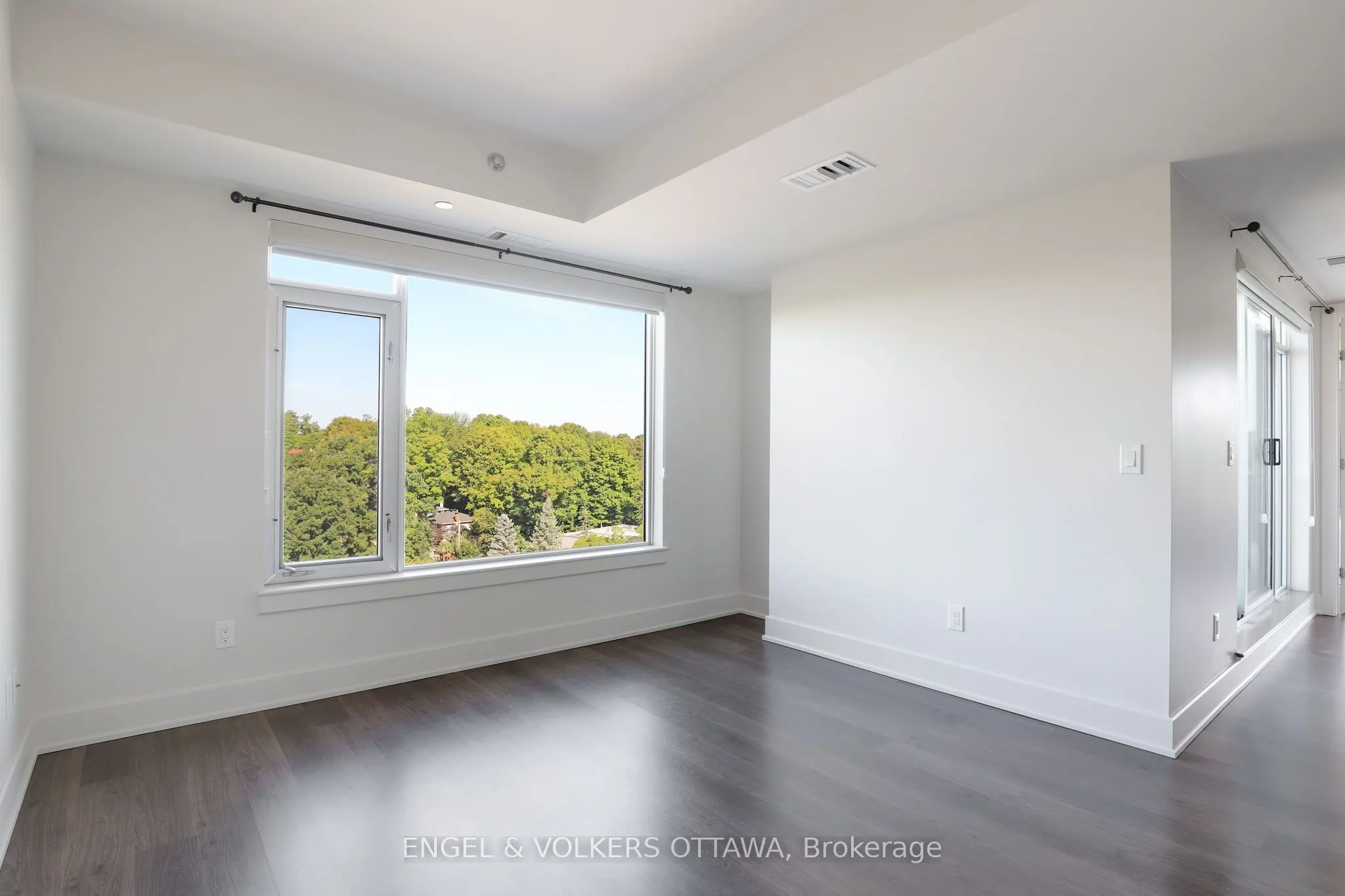 7 Marquette Avenue, #813