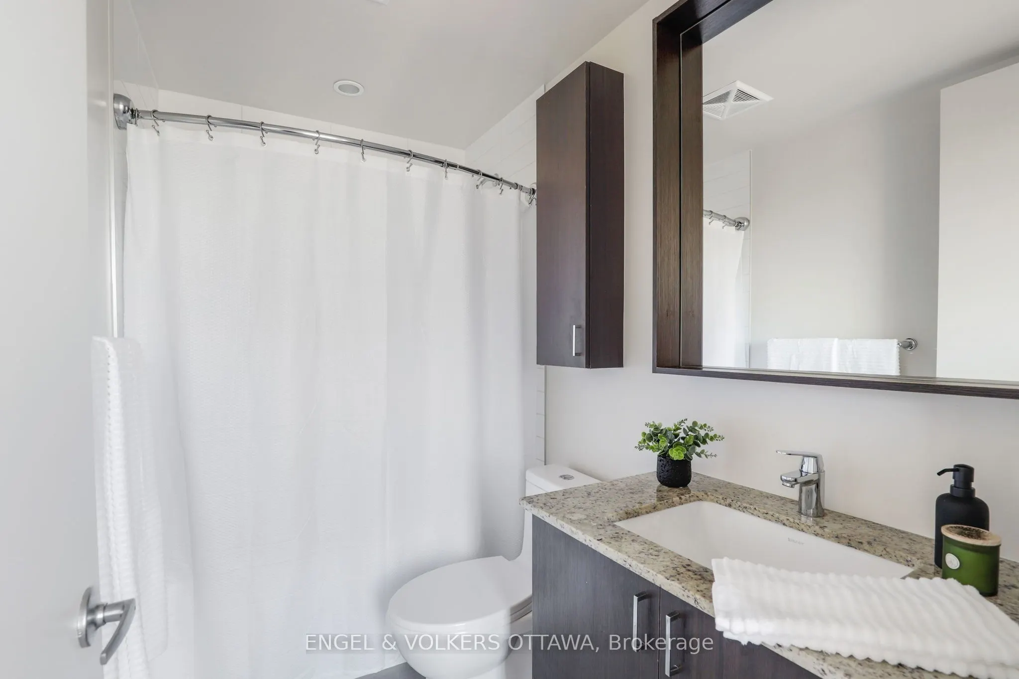 7 Marquette Avenue, #813
