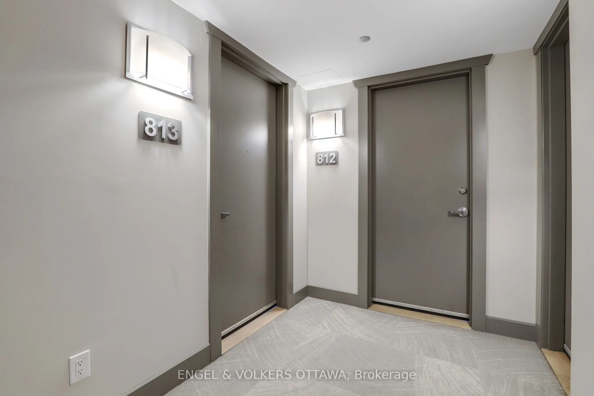 7 Marquette Avenue, #813