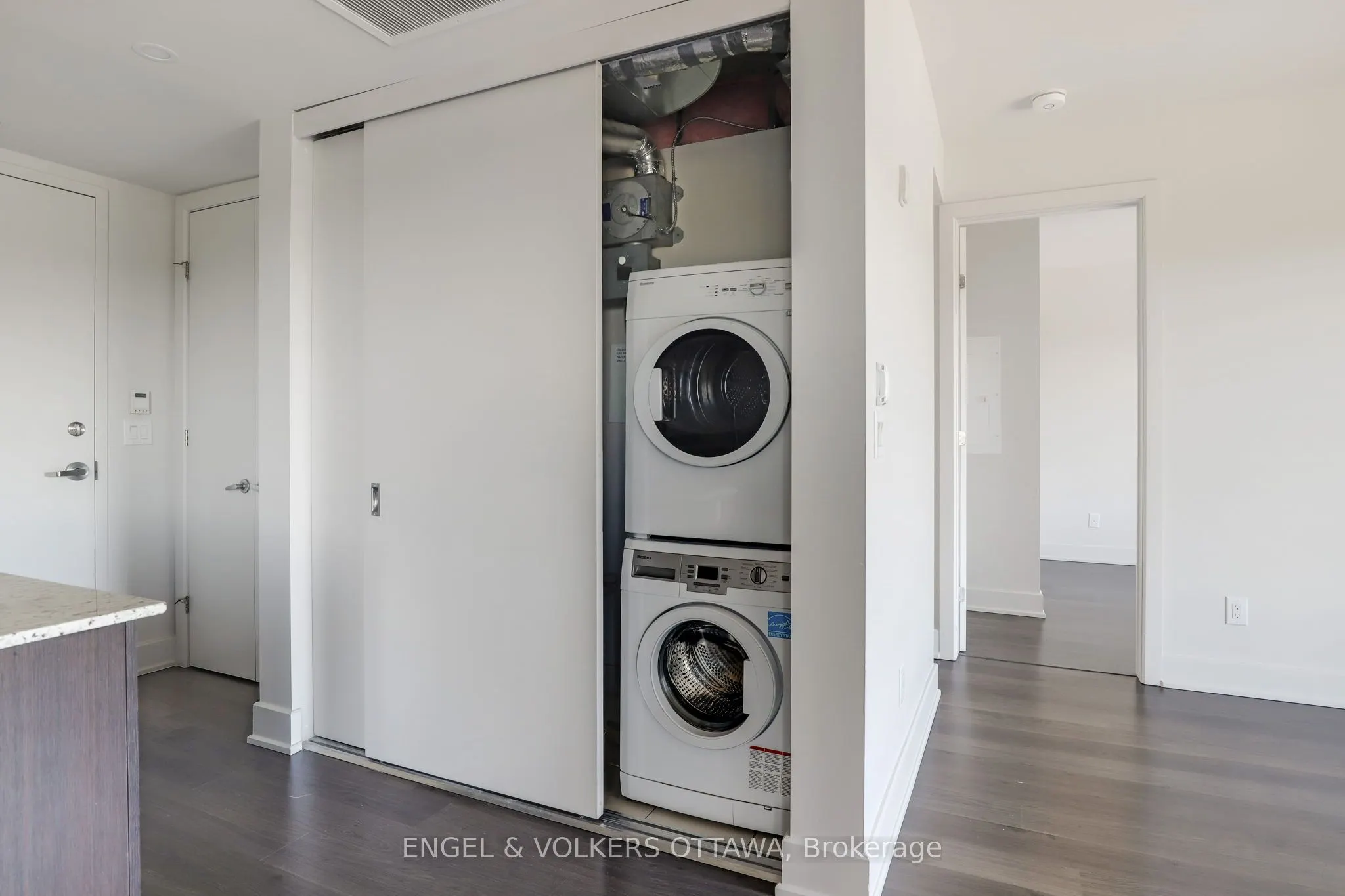 7 Marquette Avenue, #813