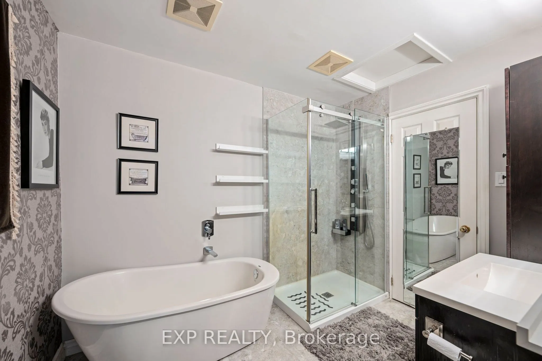8101 Decker Drive