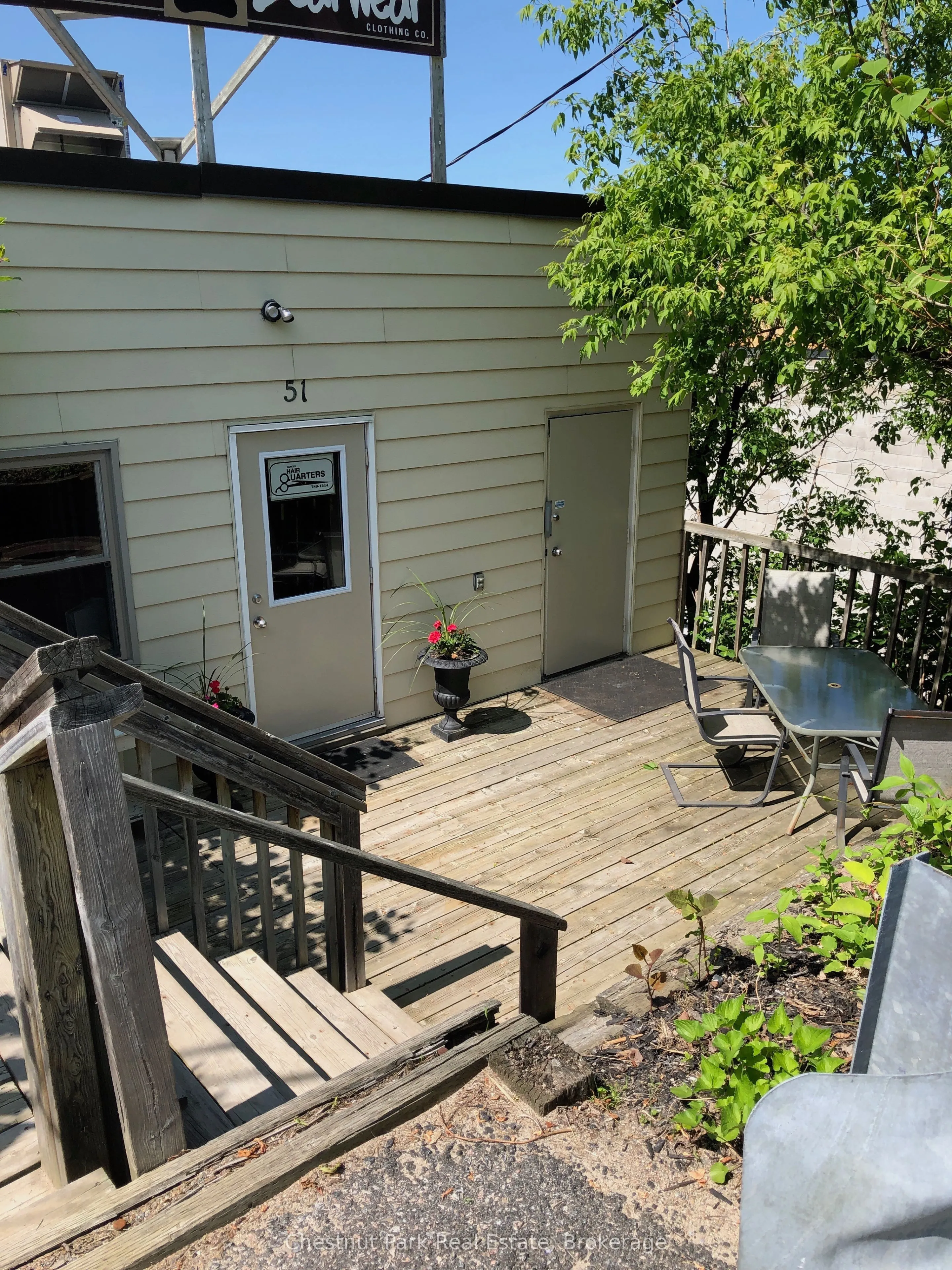 51 MAIN Street E, #4