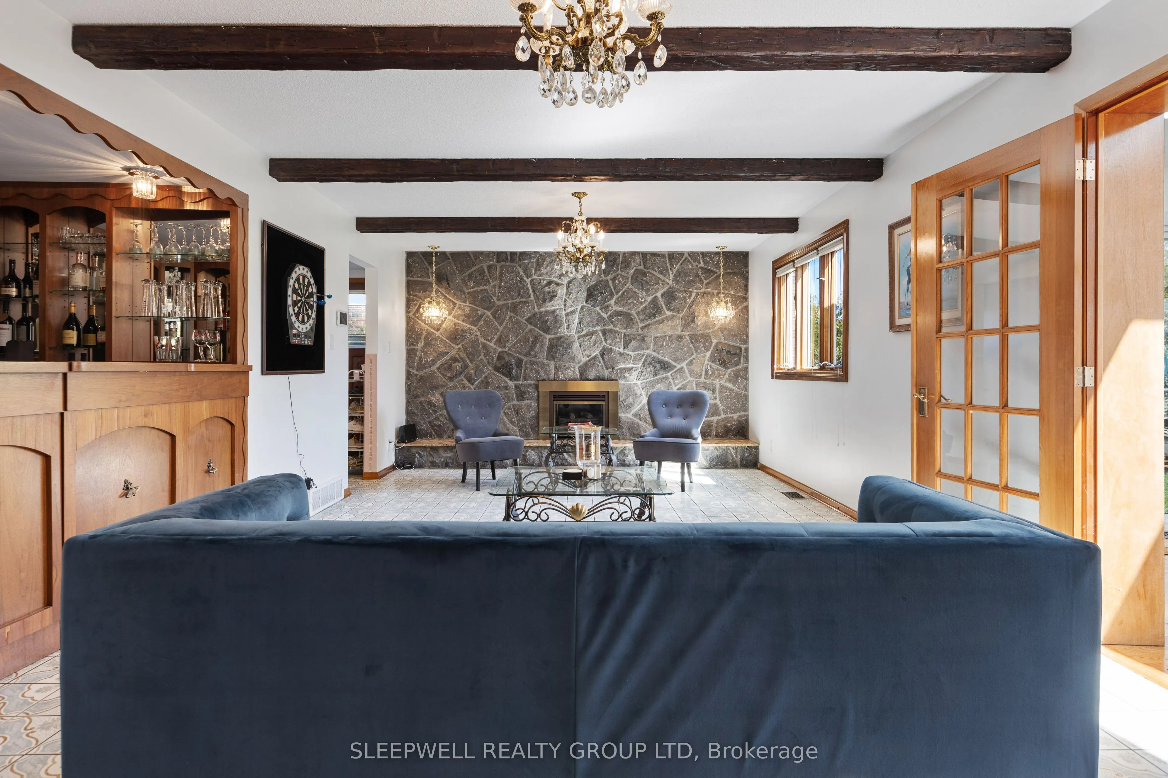 1545 Prince Of Wales Drive