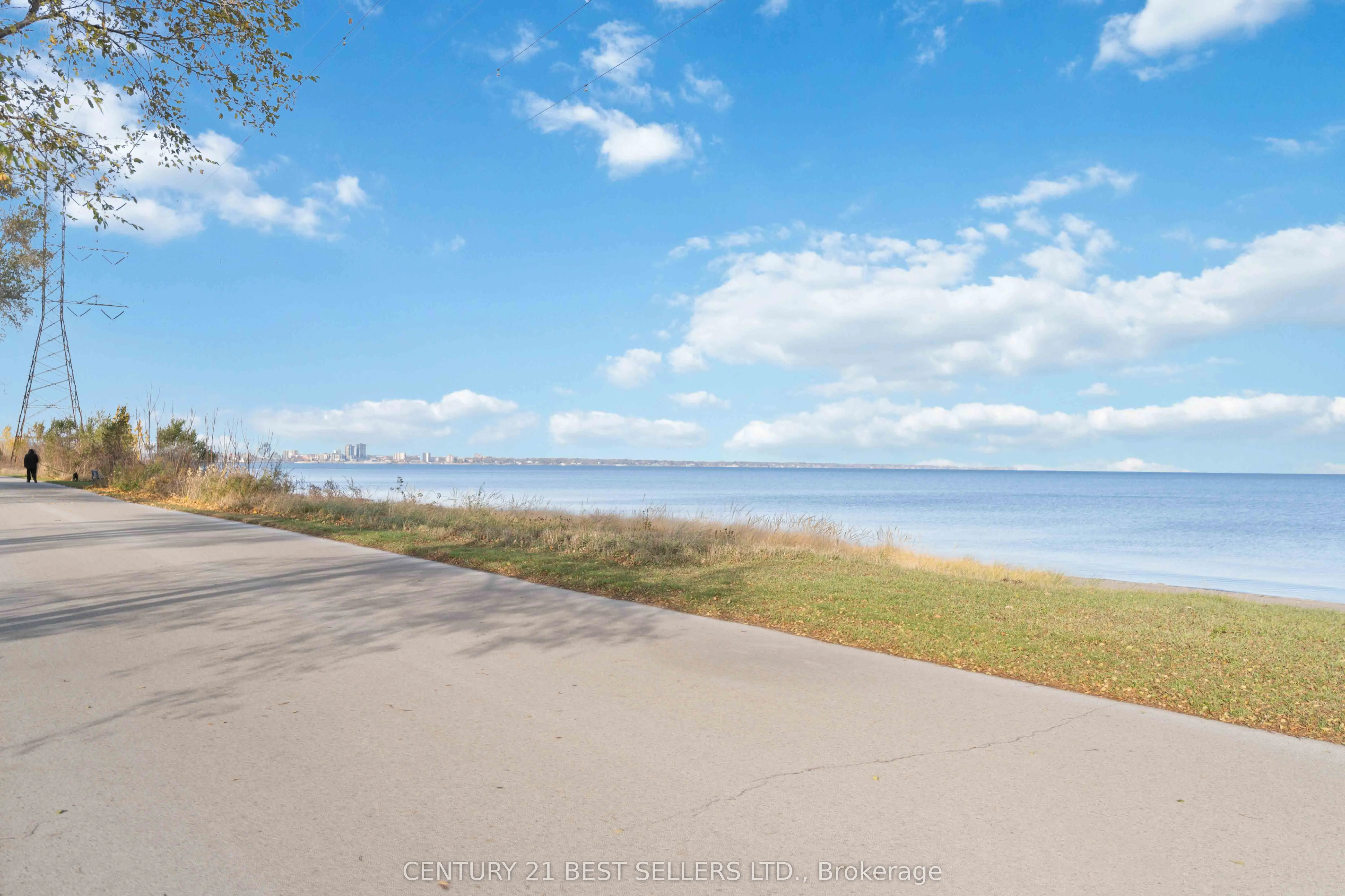 599 Beach Boulevard