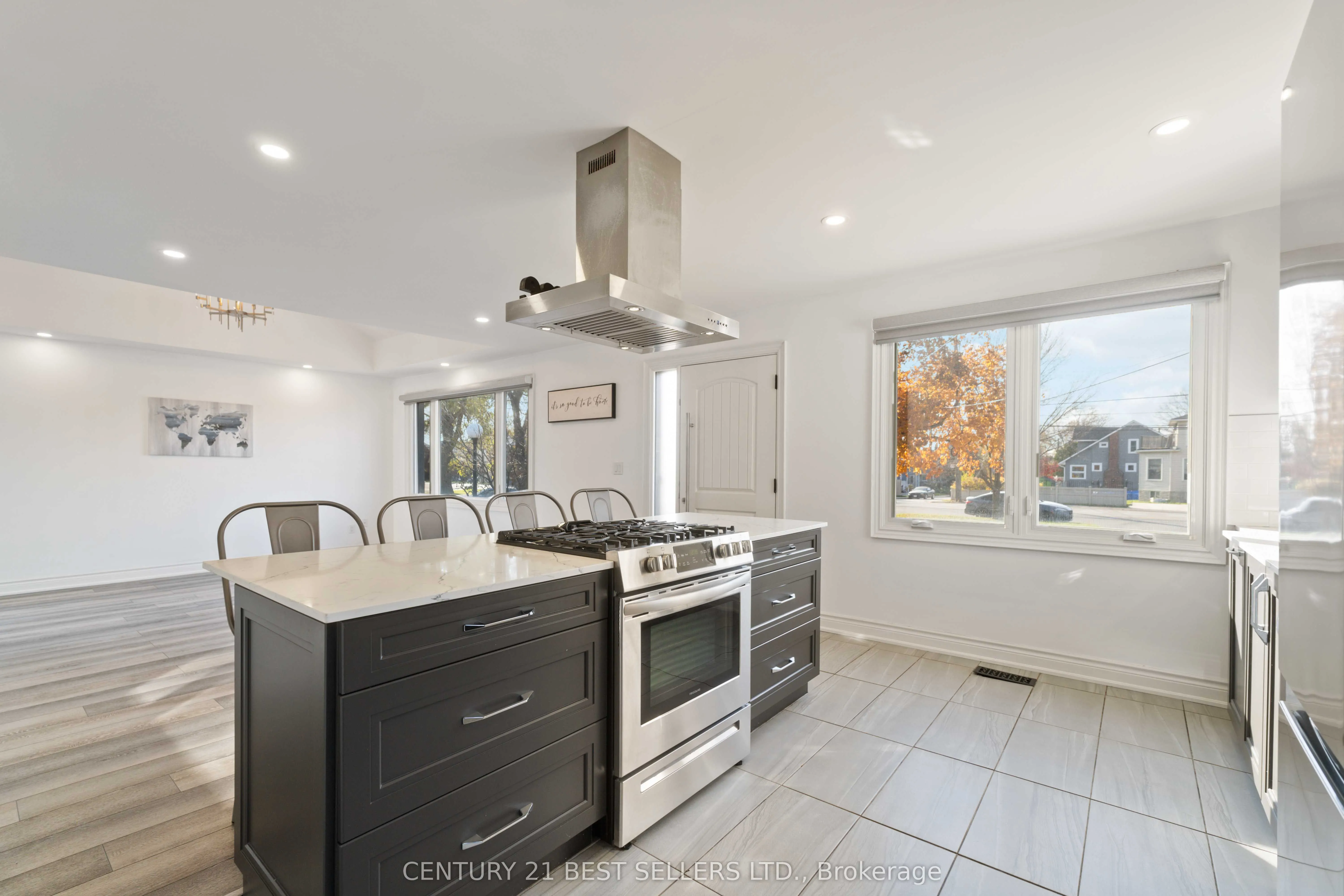 599 Beach Boulevard