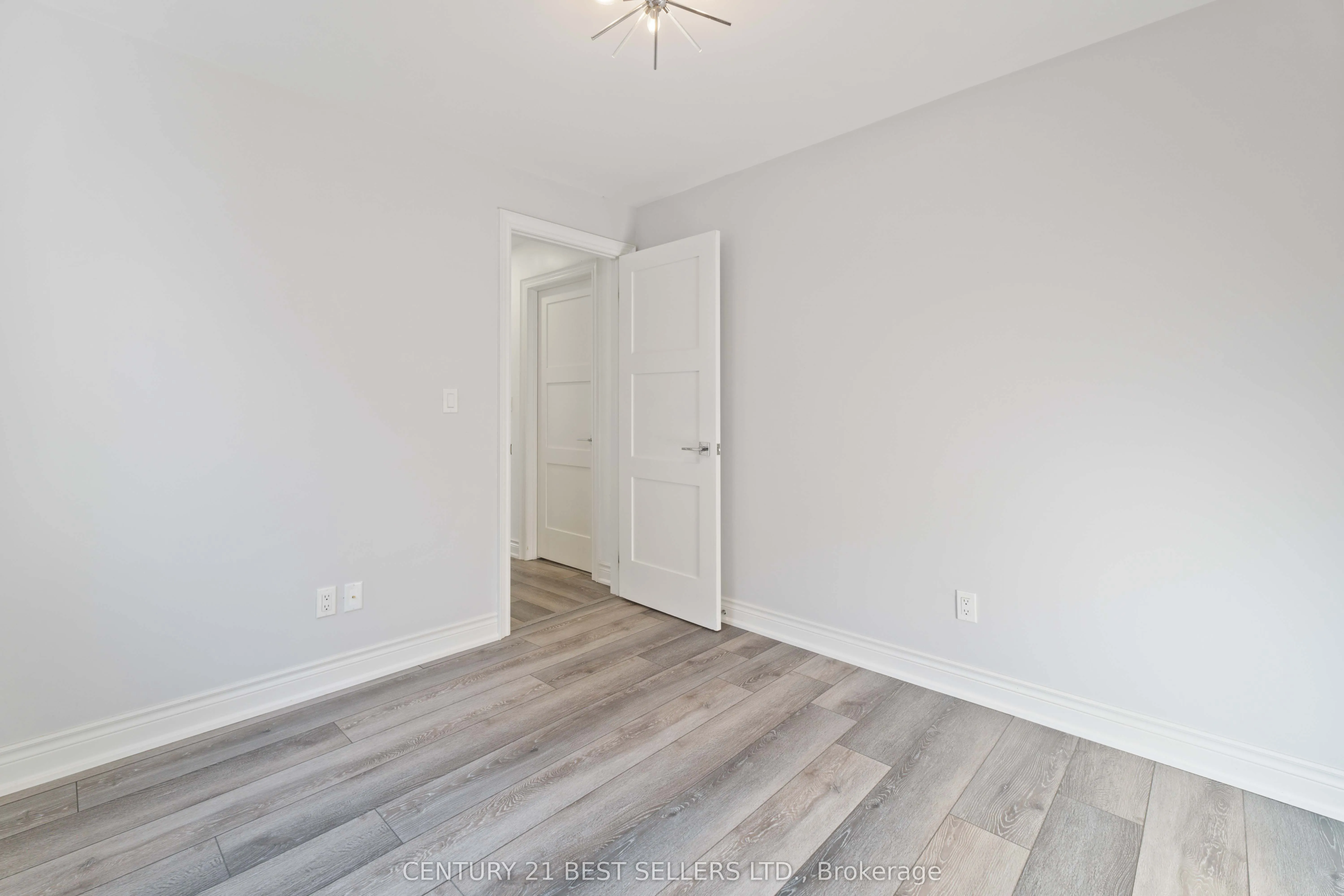 599 Beach Boulevard