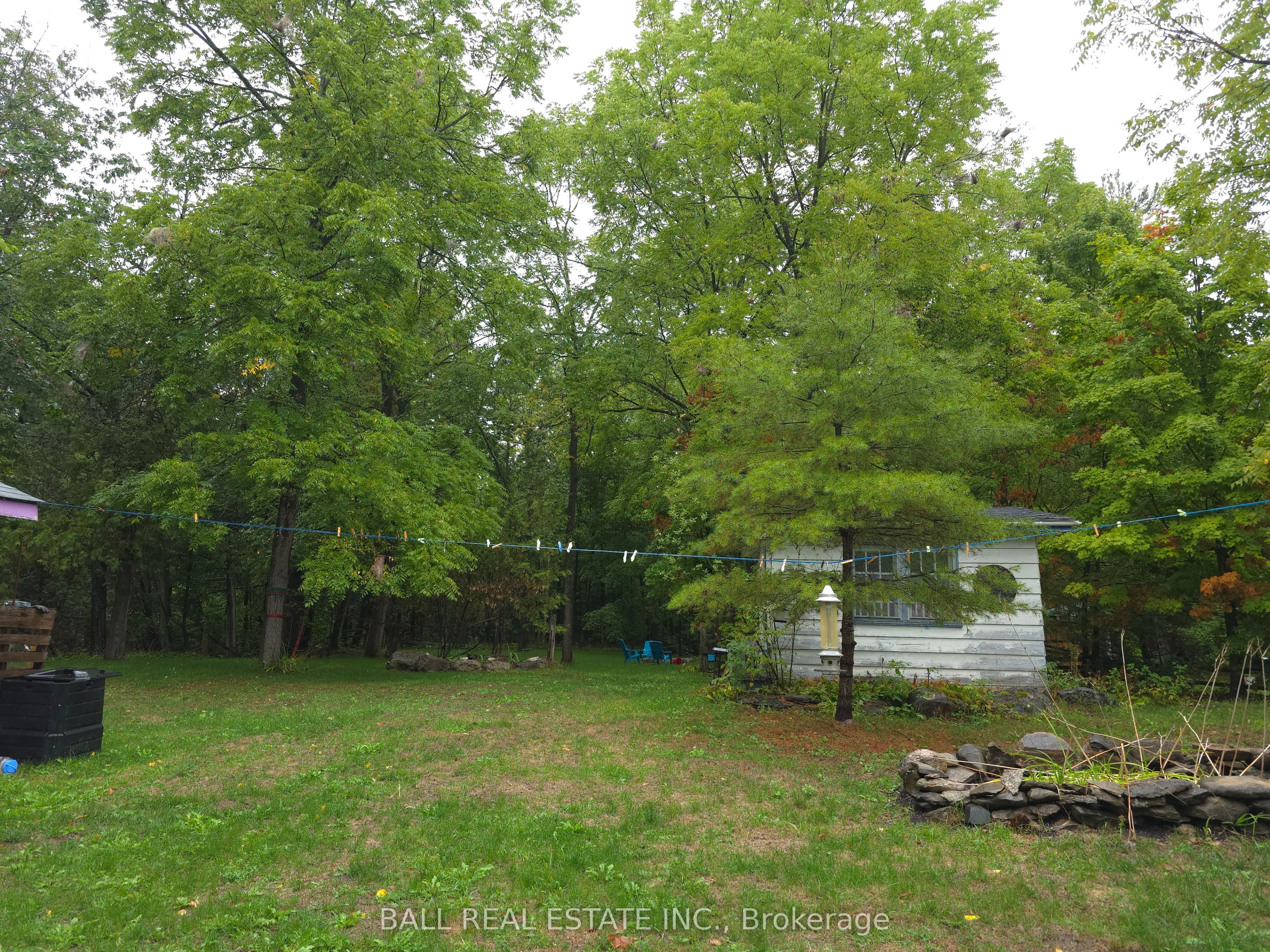 2056 Young's Point Road