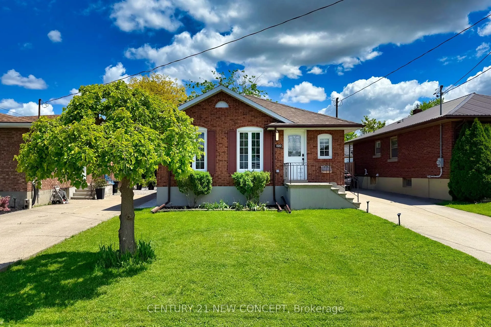 220 Ontario Street