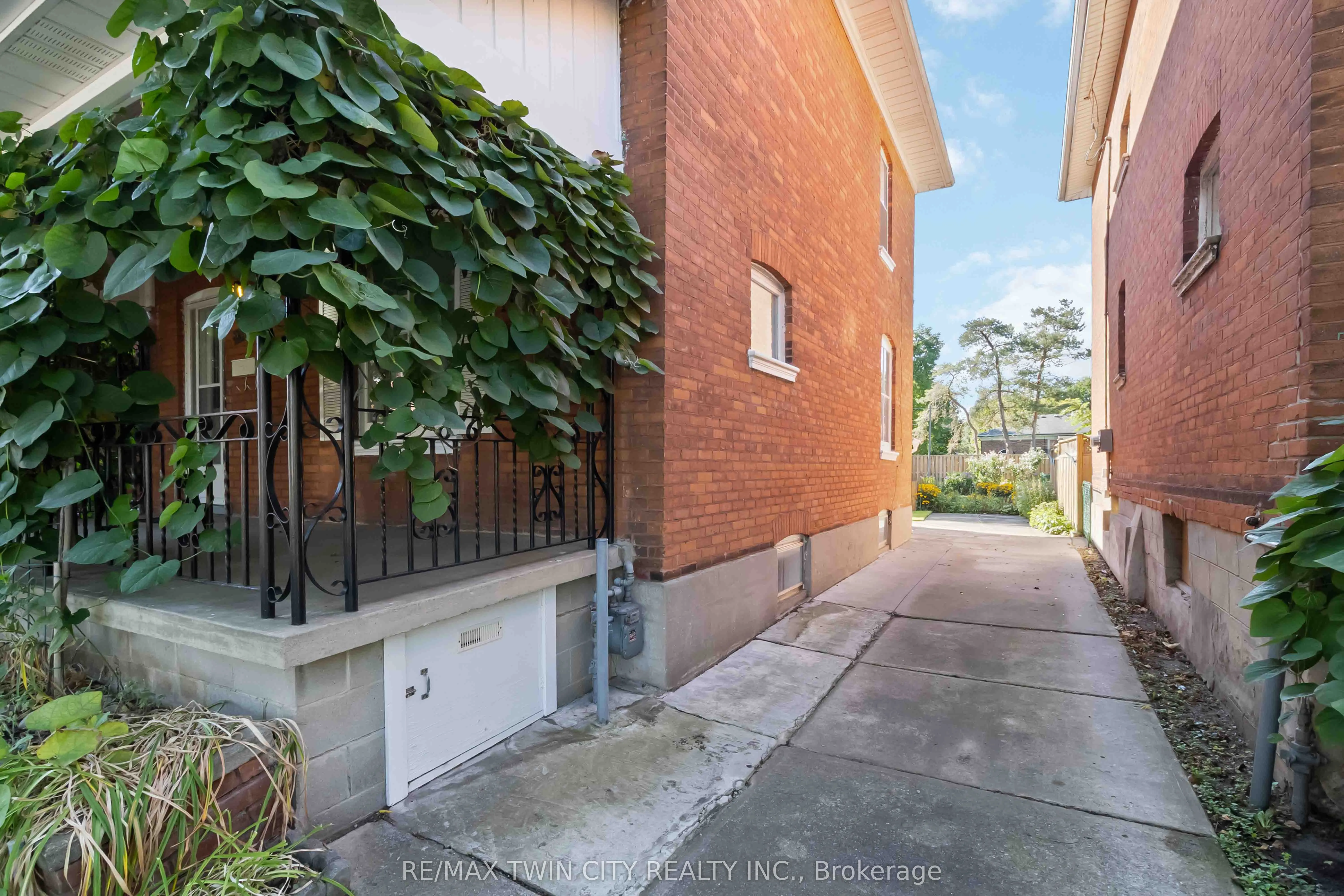 127 Marlborough Street
