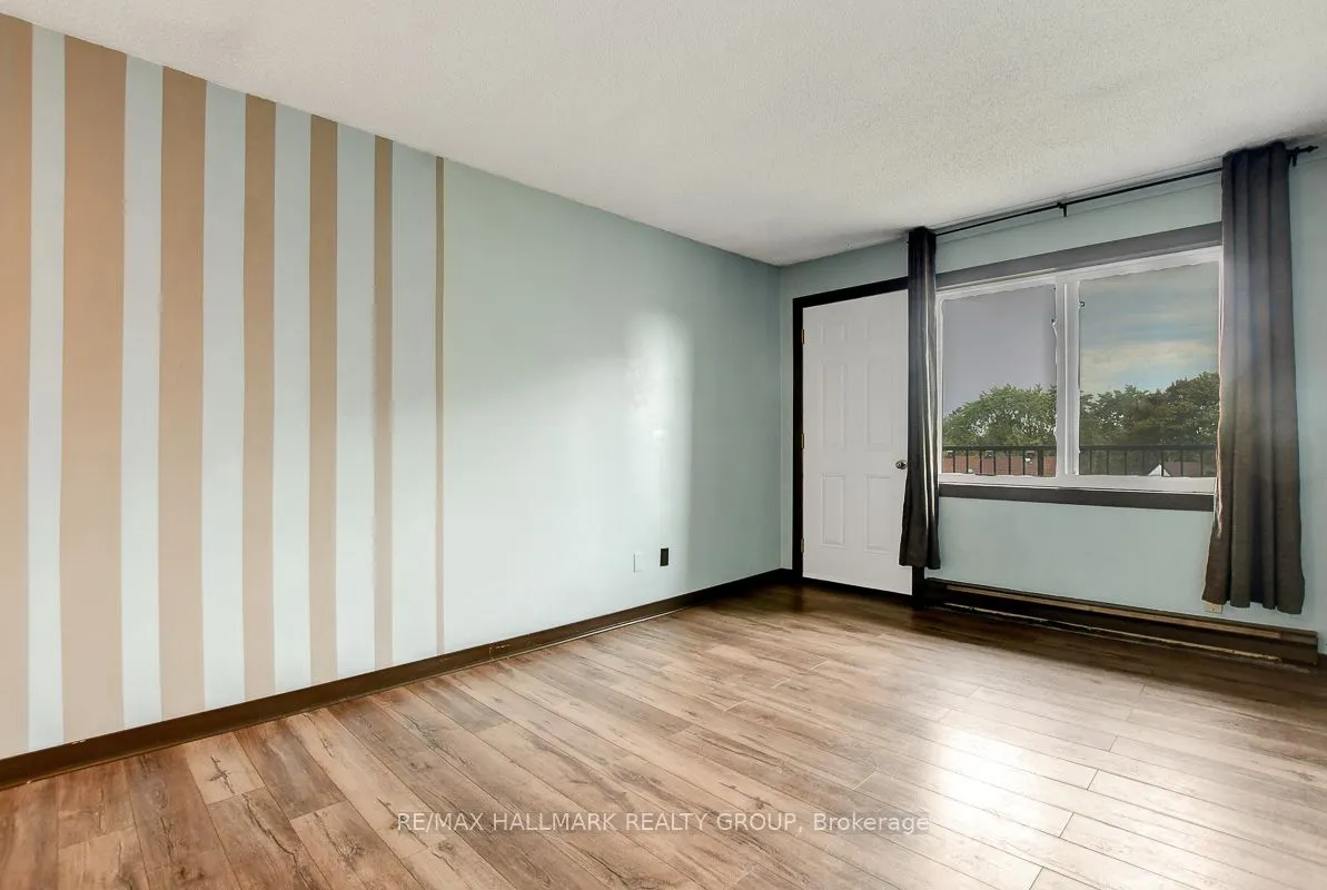 2041 Arrowsmith Drive, #401C