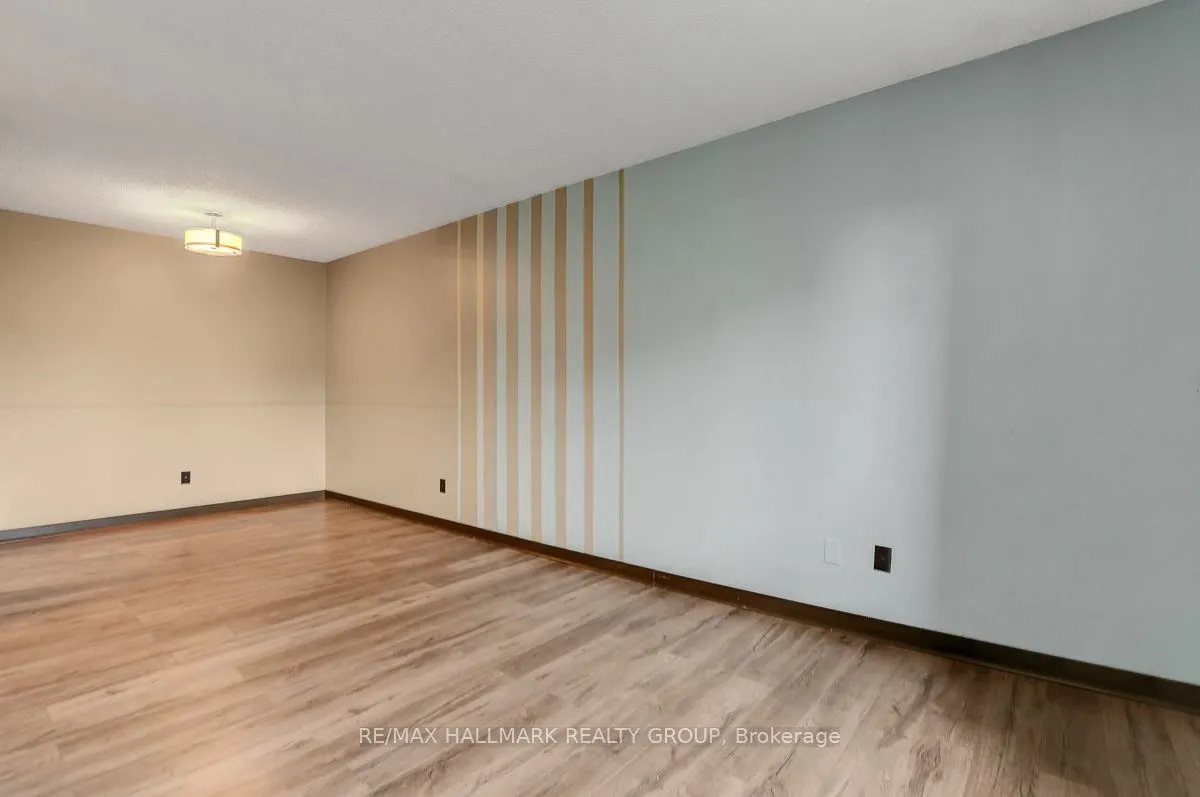 2041 Arrowsmith Drive, #401C