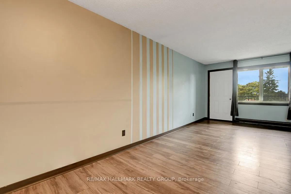 2041 Arrowsmith Drive, #401C