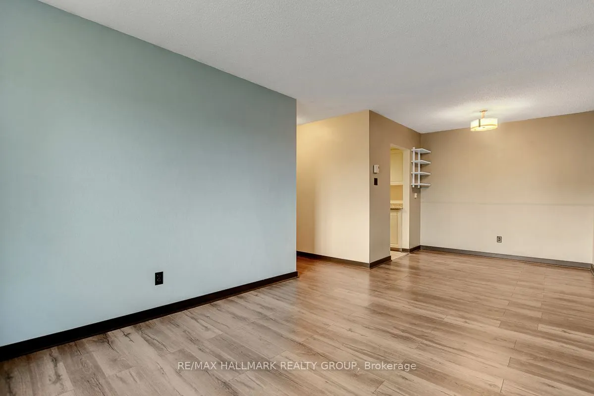 2041 Arrowsmith Drive, #401C