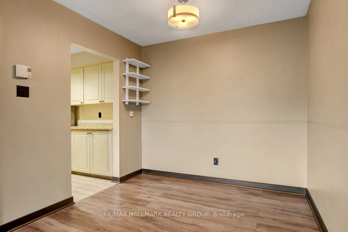 2041 Arrowsmith Drive, #401C