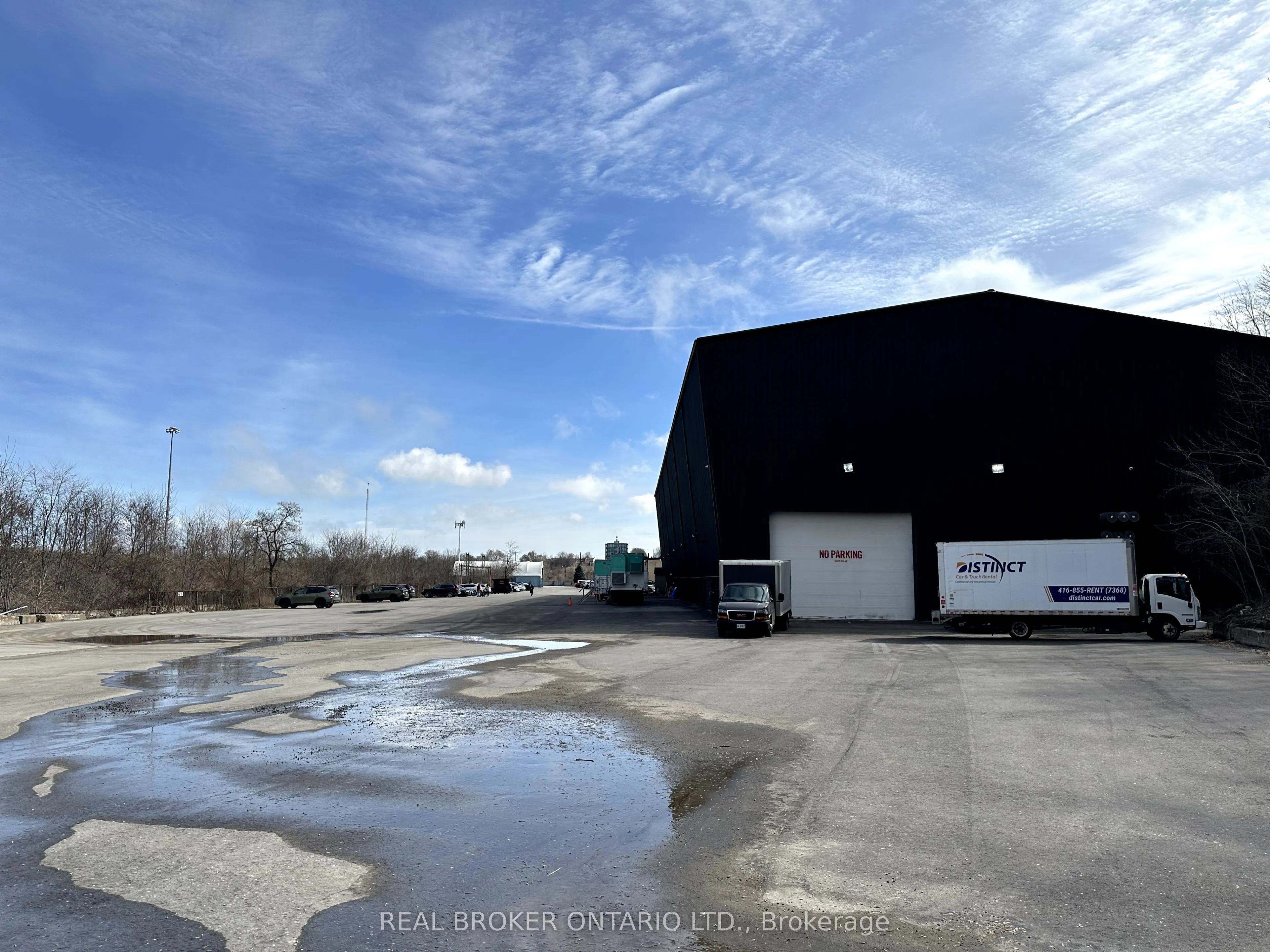 243 Queen Street N, #C