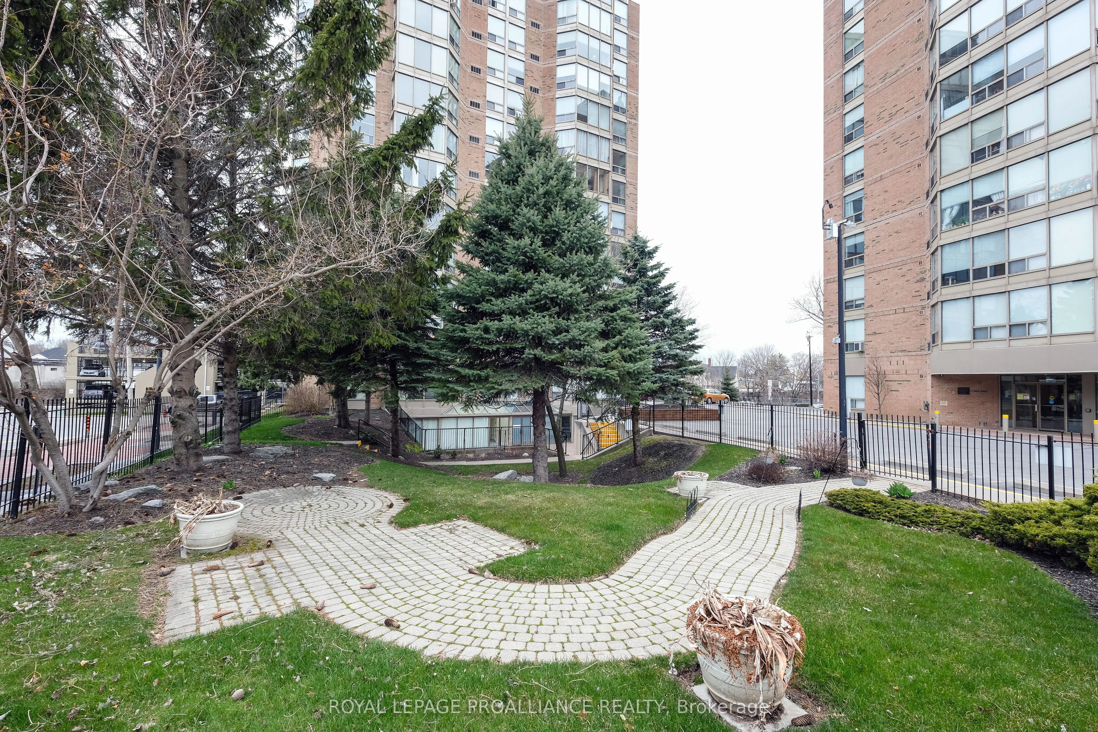 350 Front Street, #1201