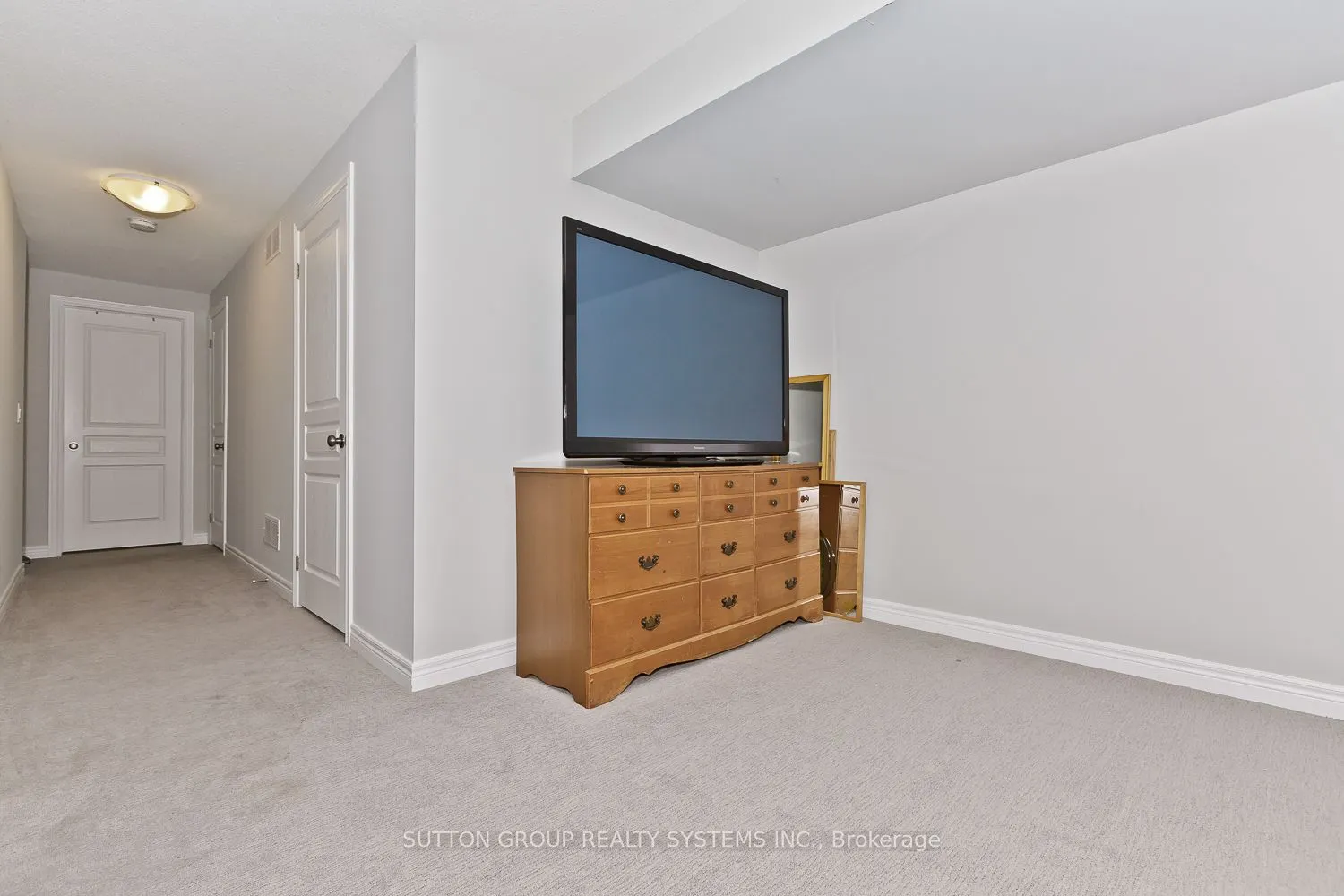 7768 Ascot Circle, #50