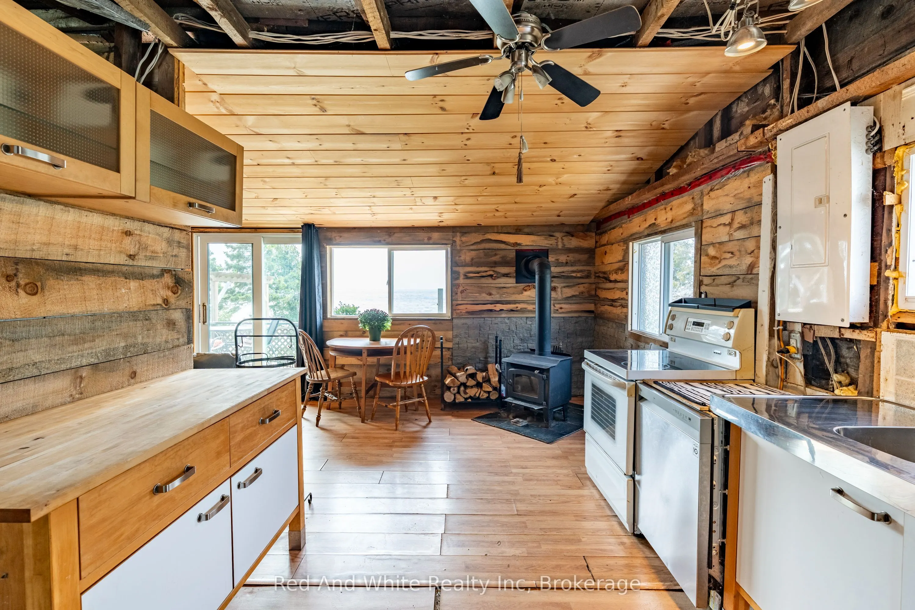 22 Erieview Lane