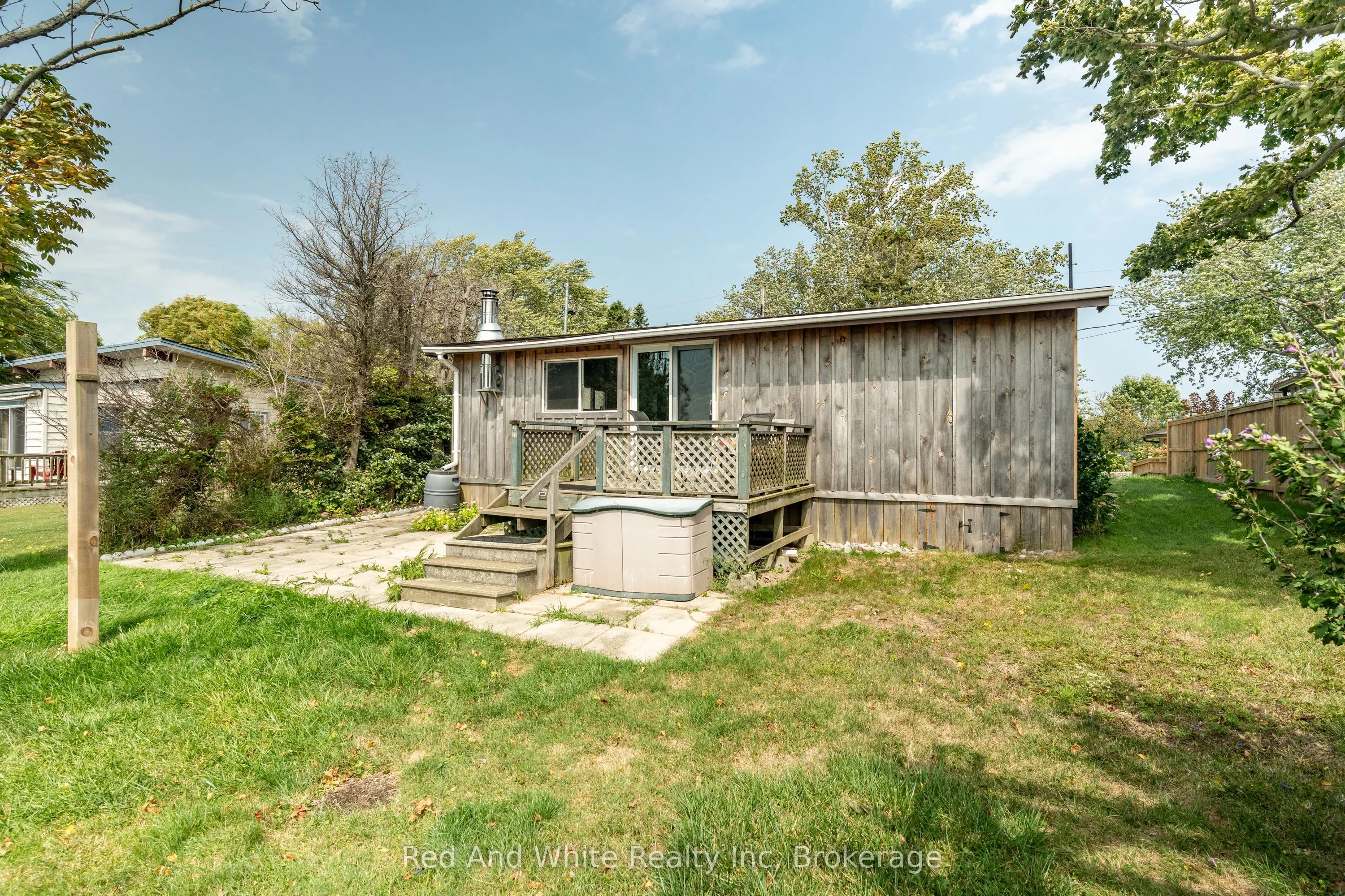 22 Erieview Lane