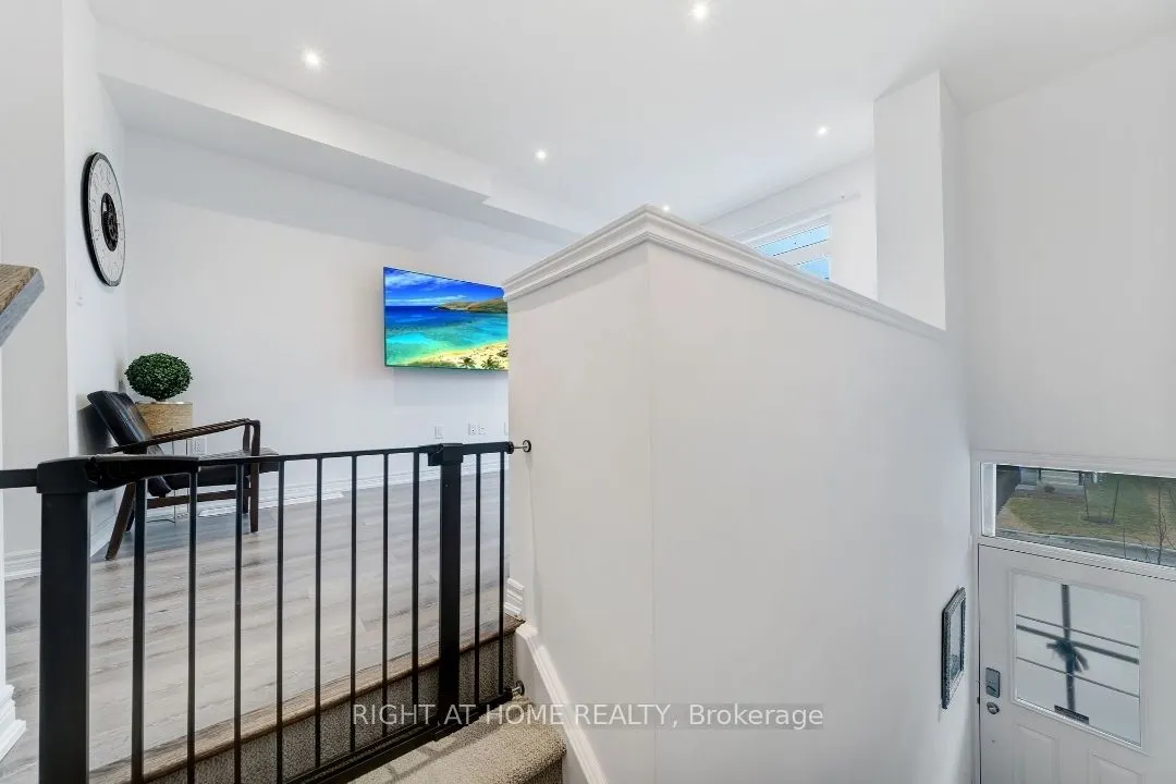 120 Court Drive, #44