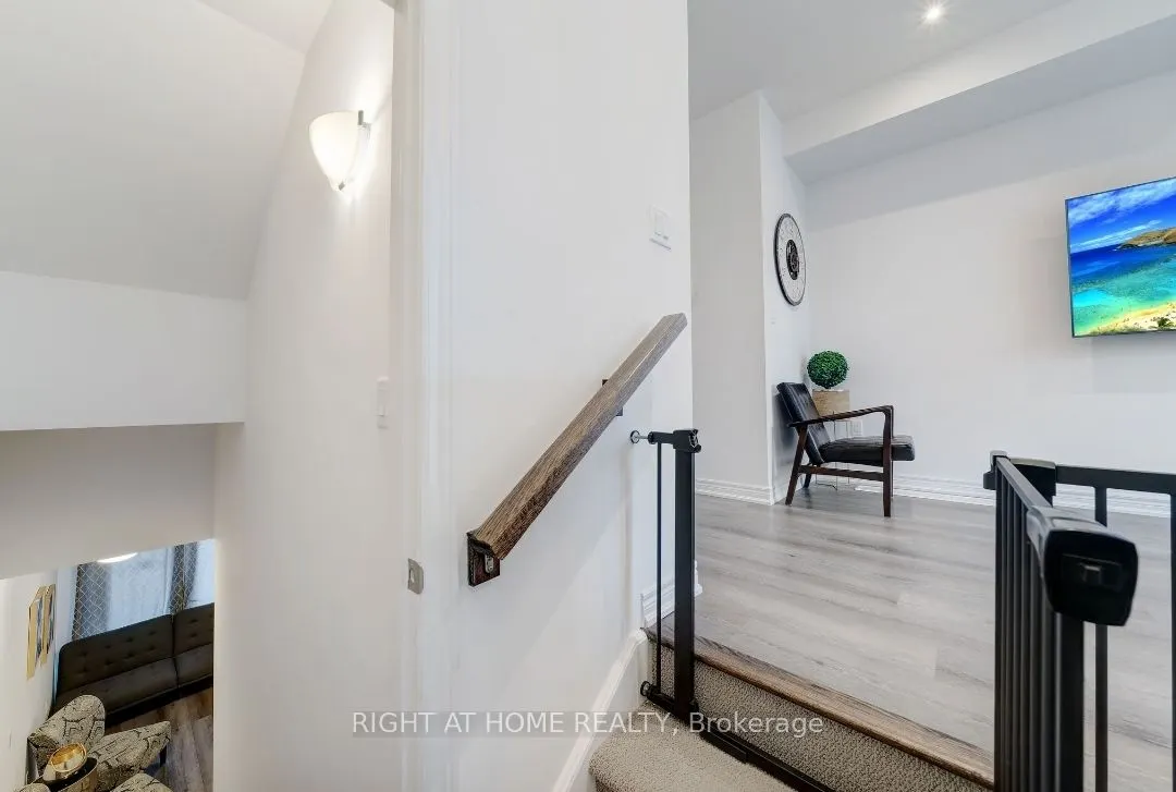120 Court Drive, #44