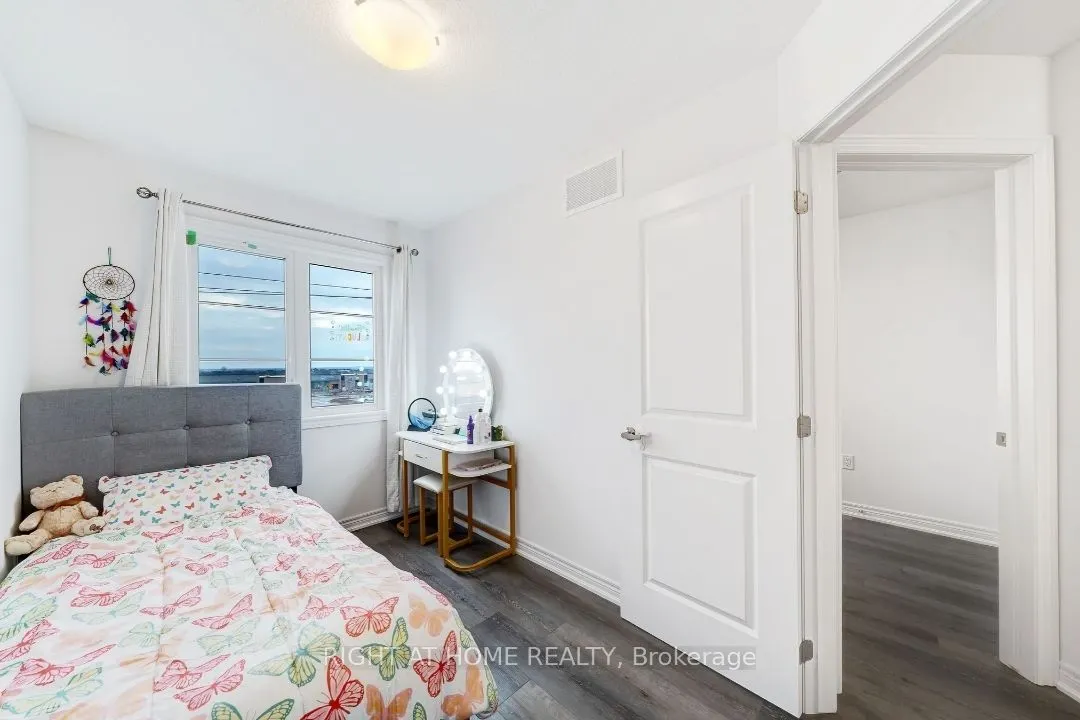120 Court Drive, #44