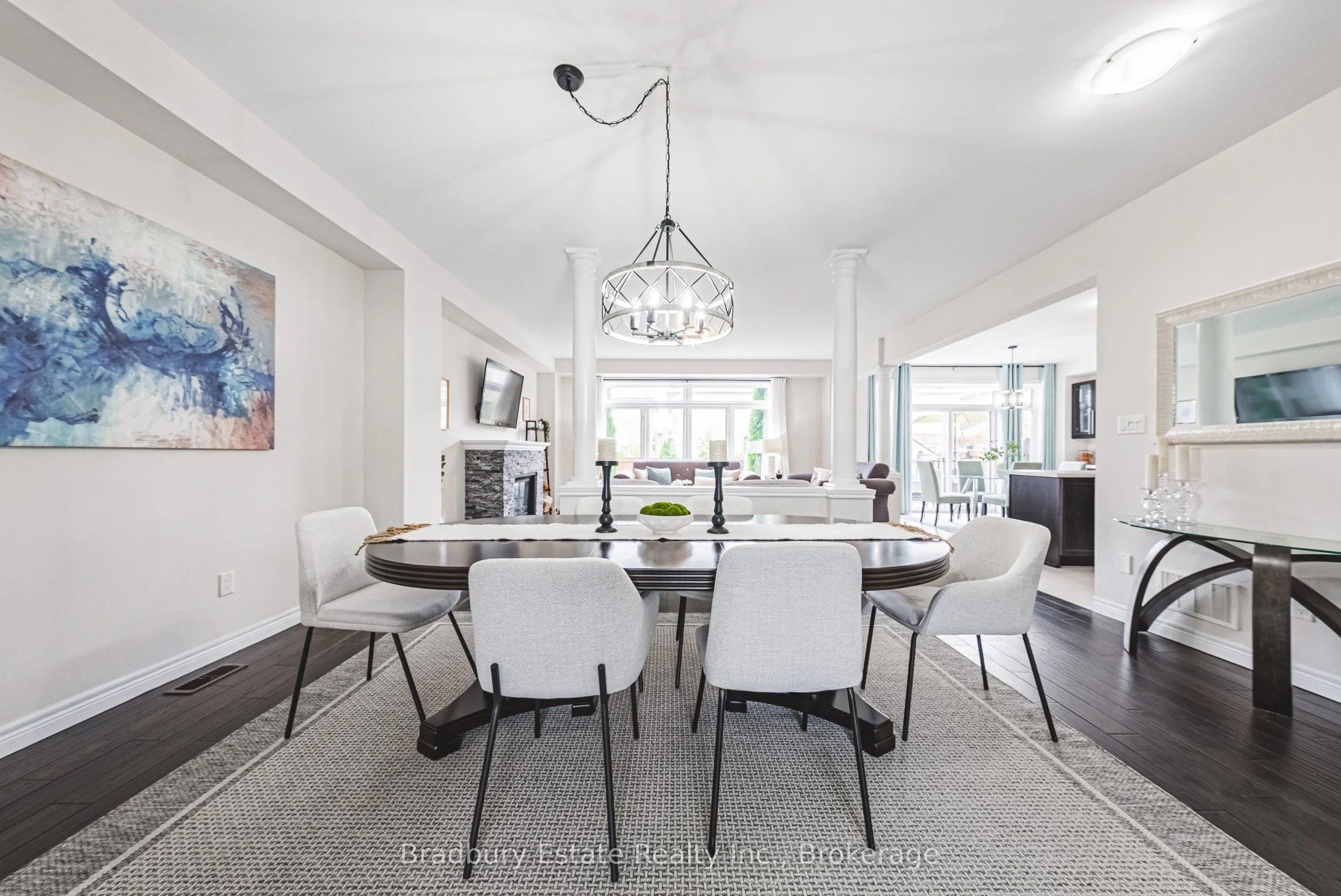 11 Weathering Heights Drive