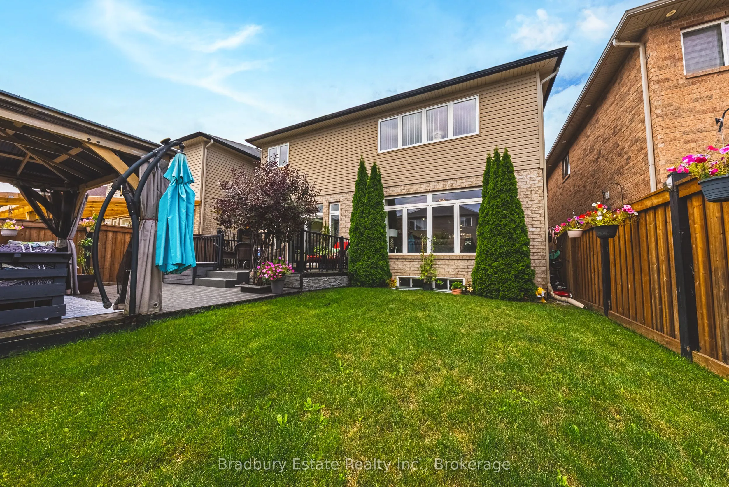 11 Weathering Heights Drive