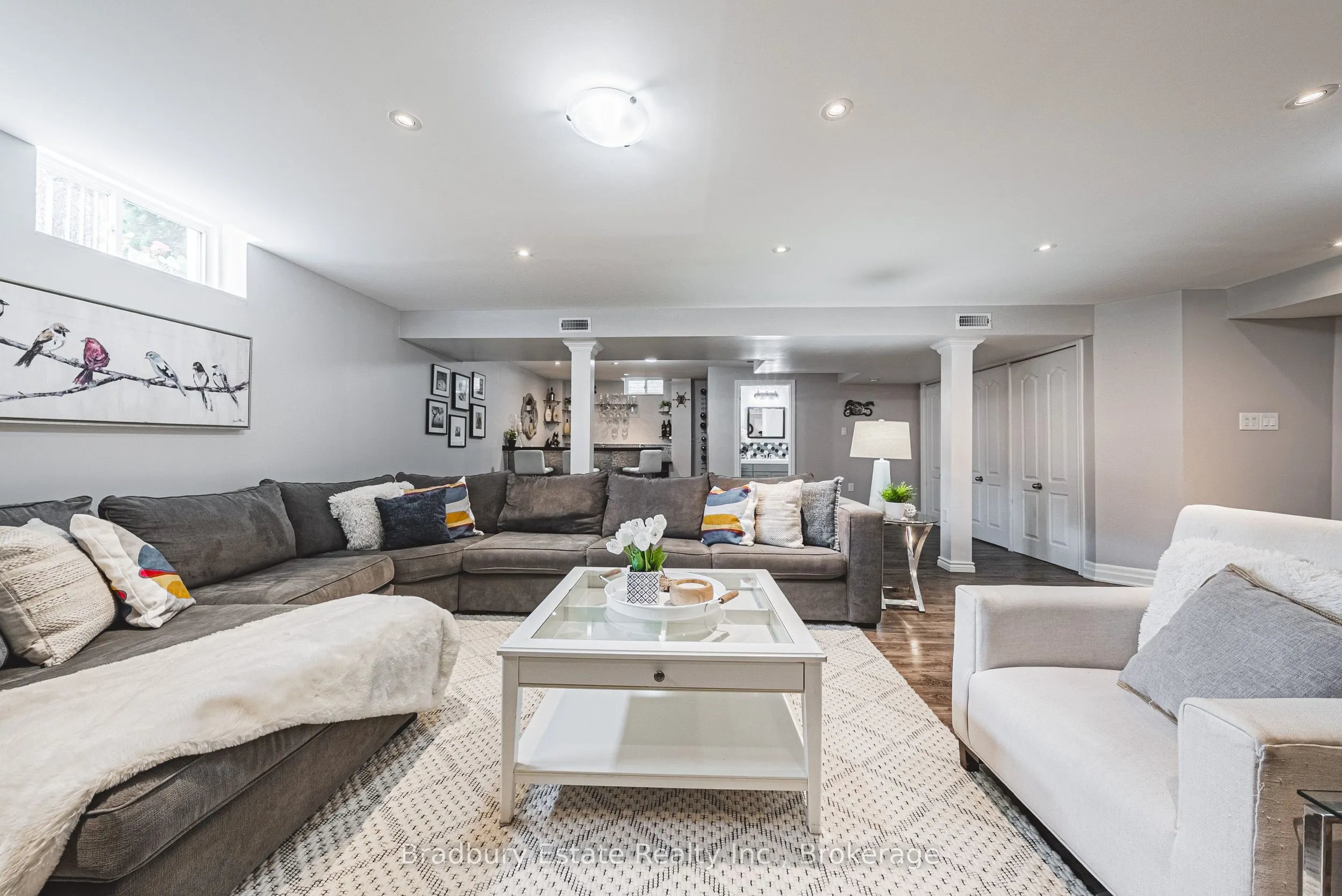 11 Weathering Heights Drive