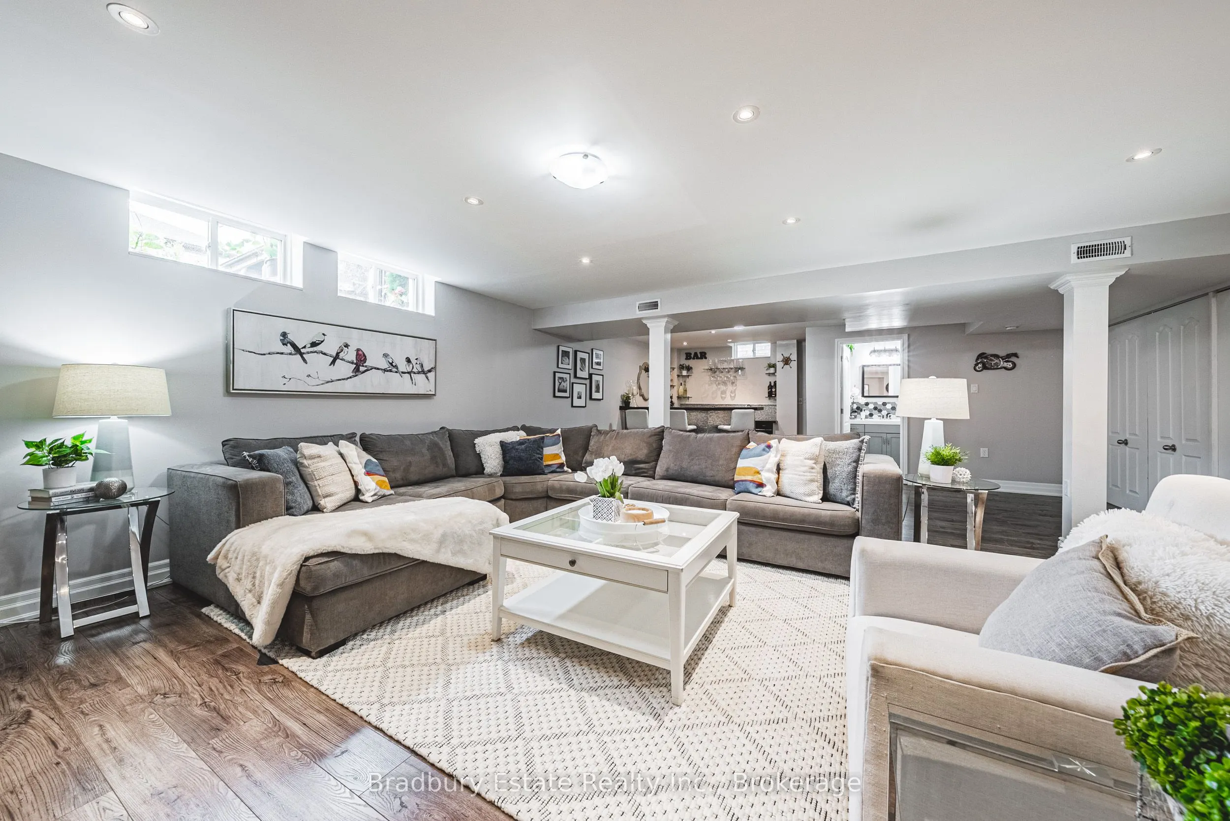 11 Weathering Heights Drive