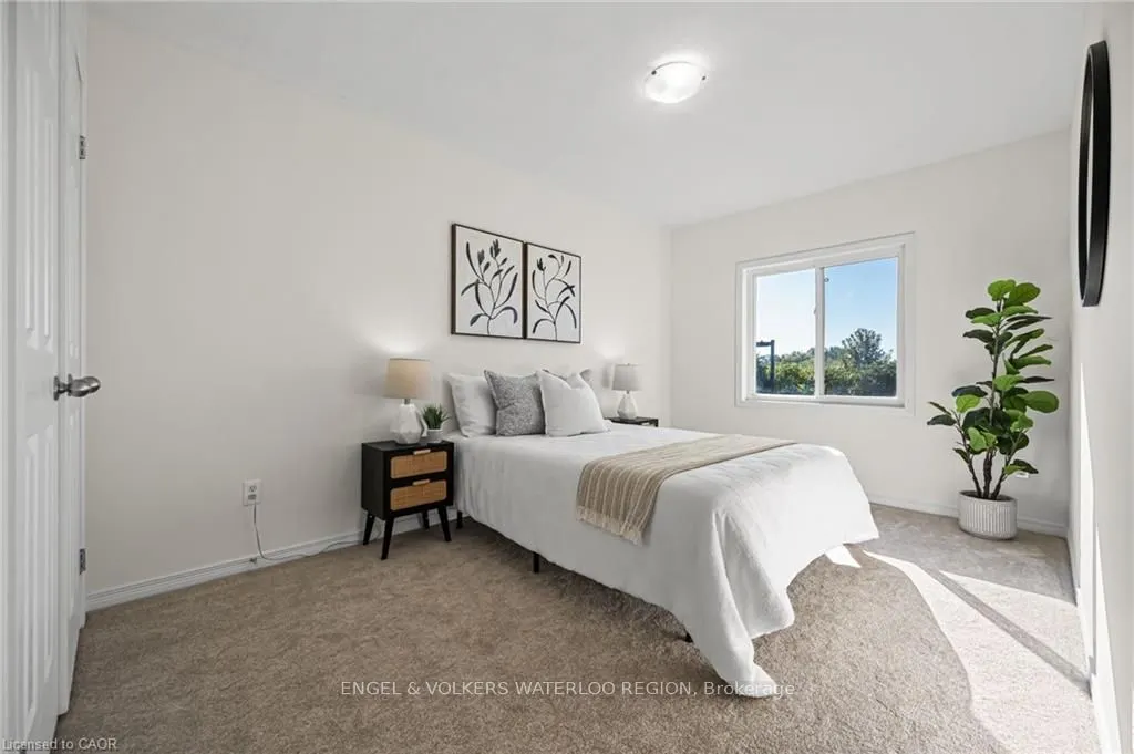 6 Upper Mercer Street, #D16