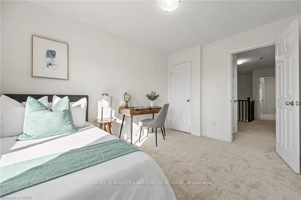 6 Upper Mercer Street, #D16
