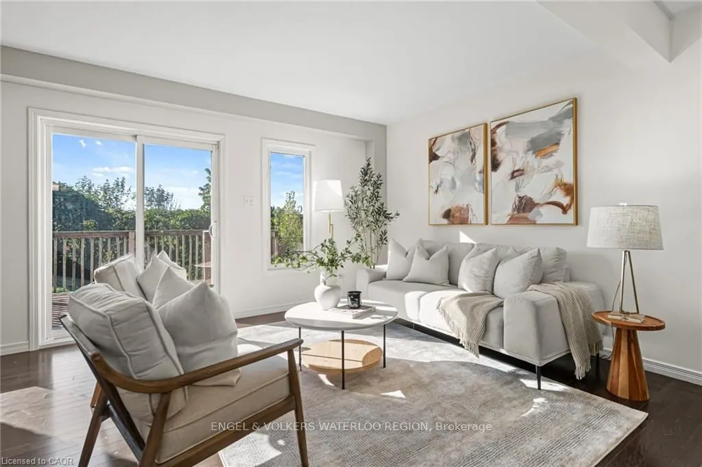 6 Upper Mercer Street, #D16