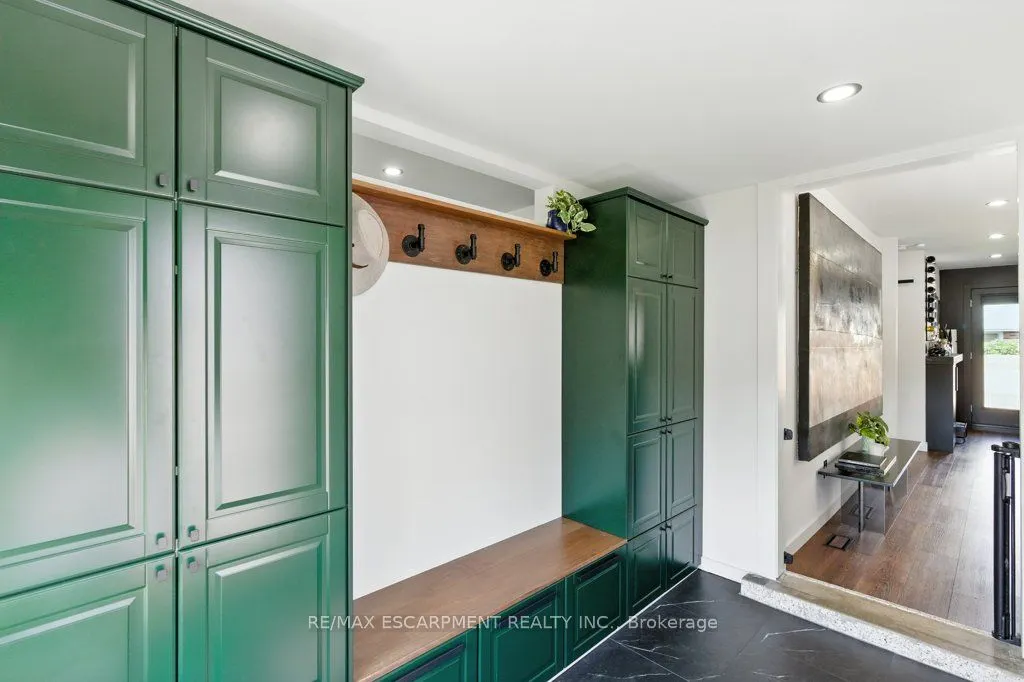 30 Cloke Court