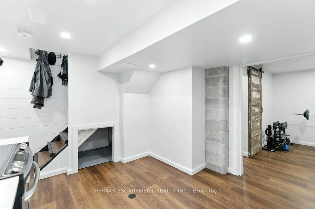 30 Cloke Court