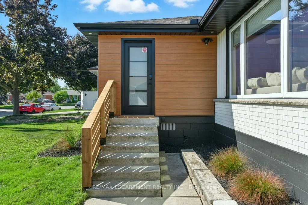 30 Cloke Court