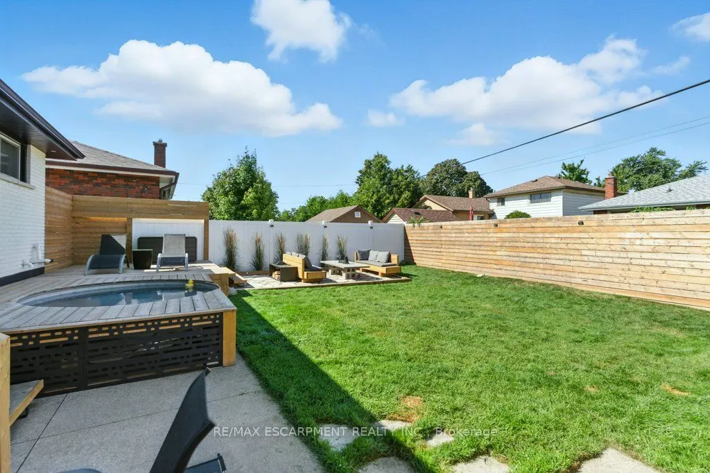 30 Cloke Court