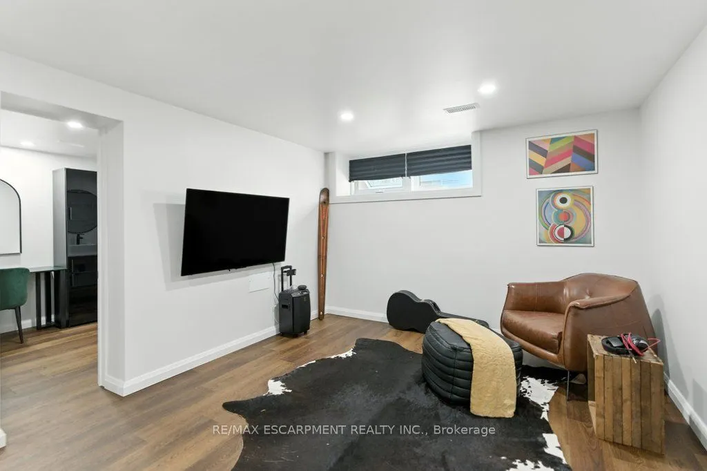30 Cloke Court