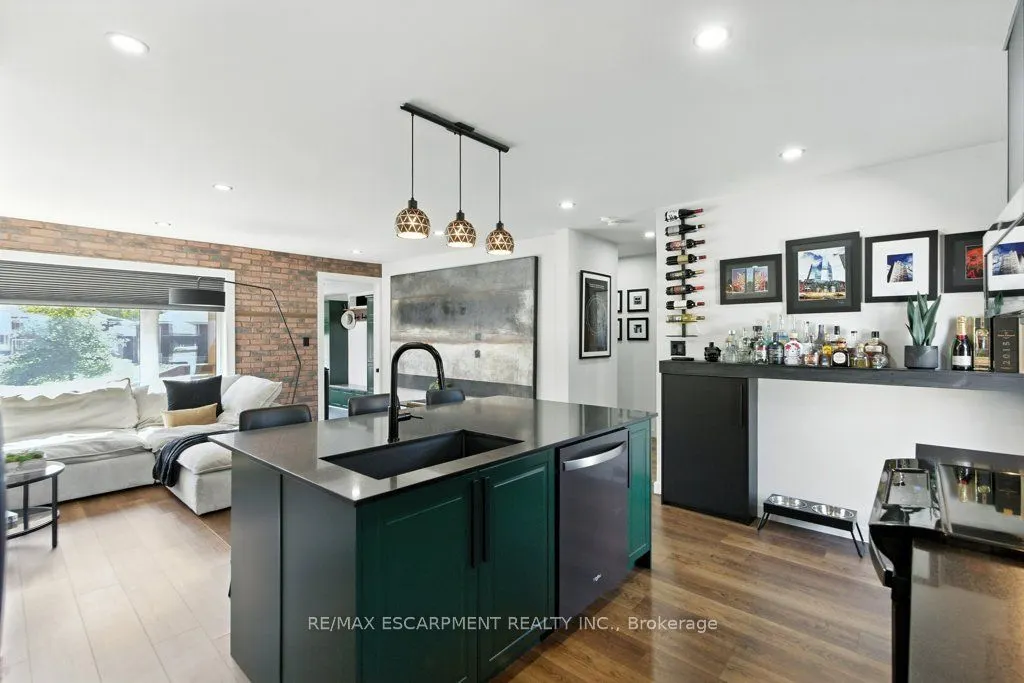 30 Cloke Court