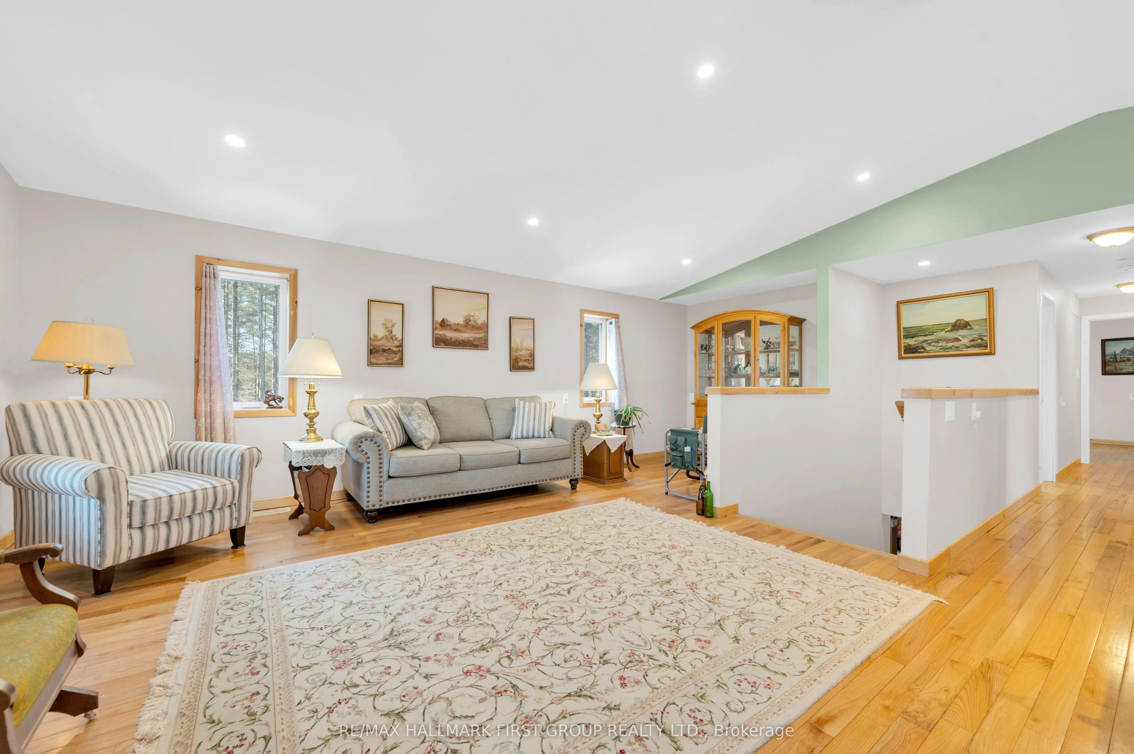 112 Moores Road