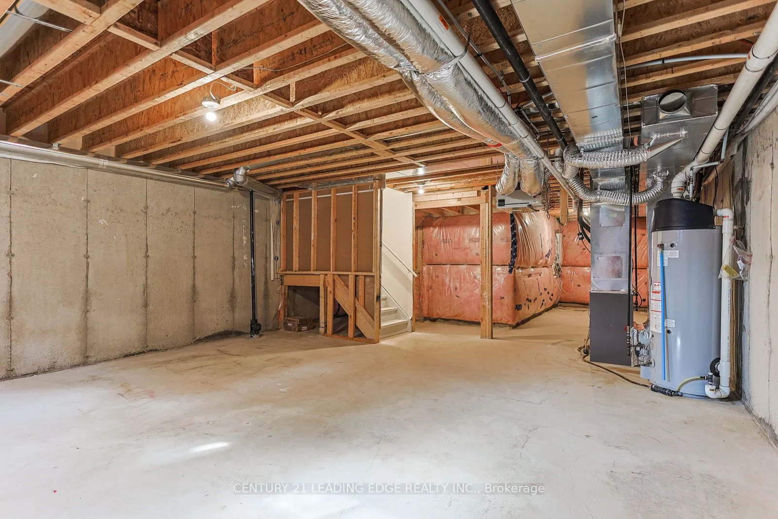 153 Thompson Road