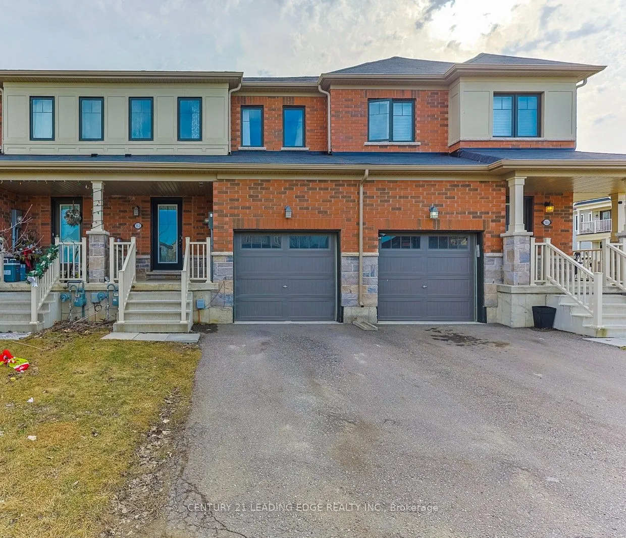153 Thompson Road