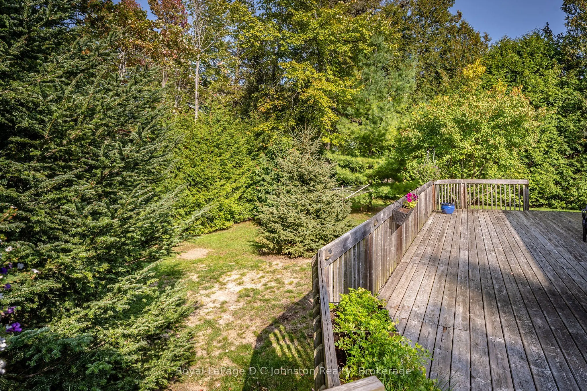 27 Gremik Crescent