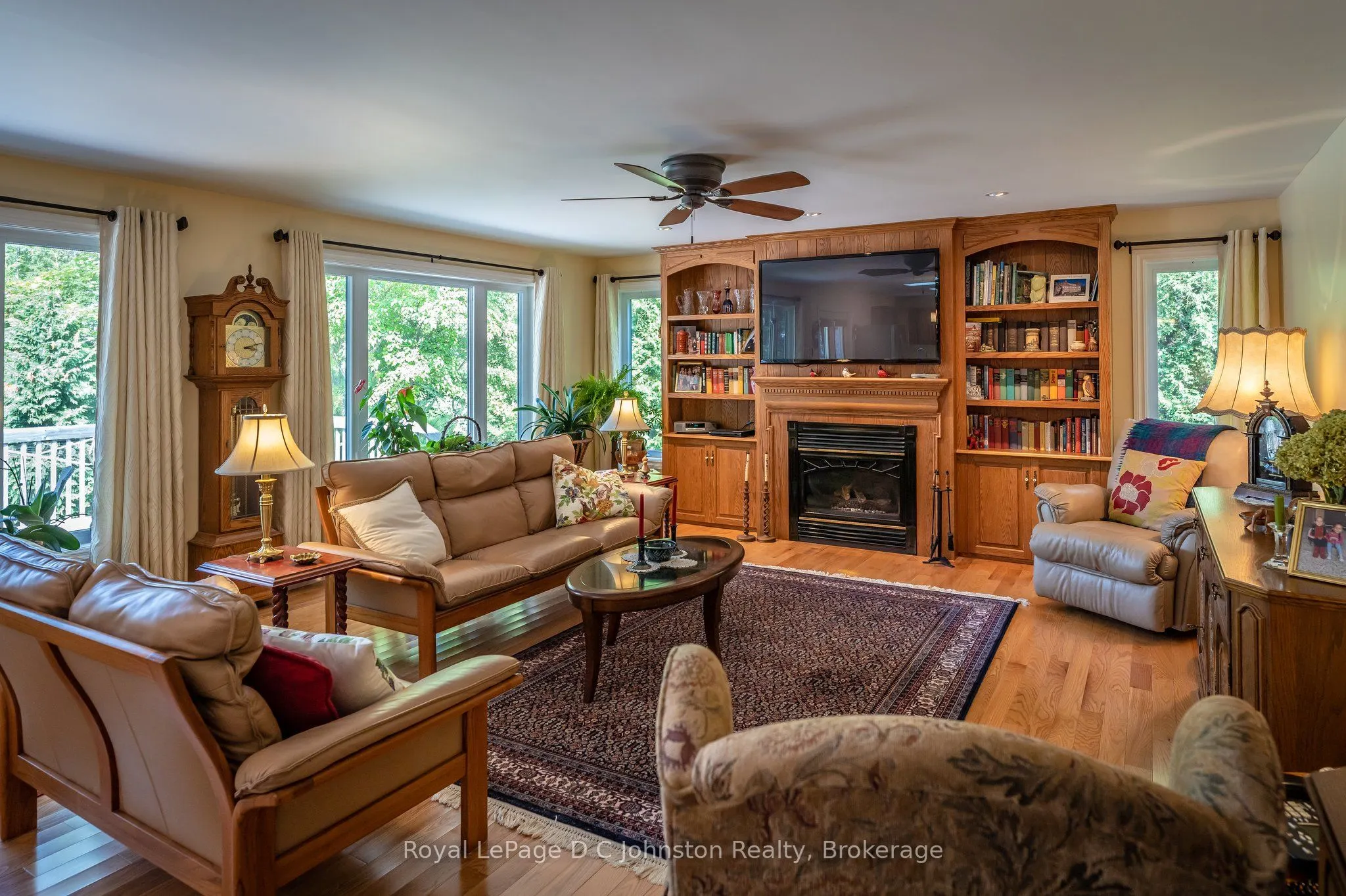 27 Gremik Crescent