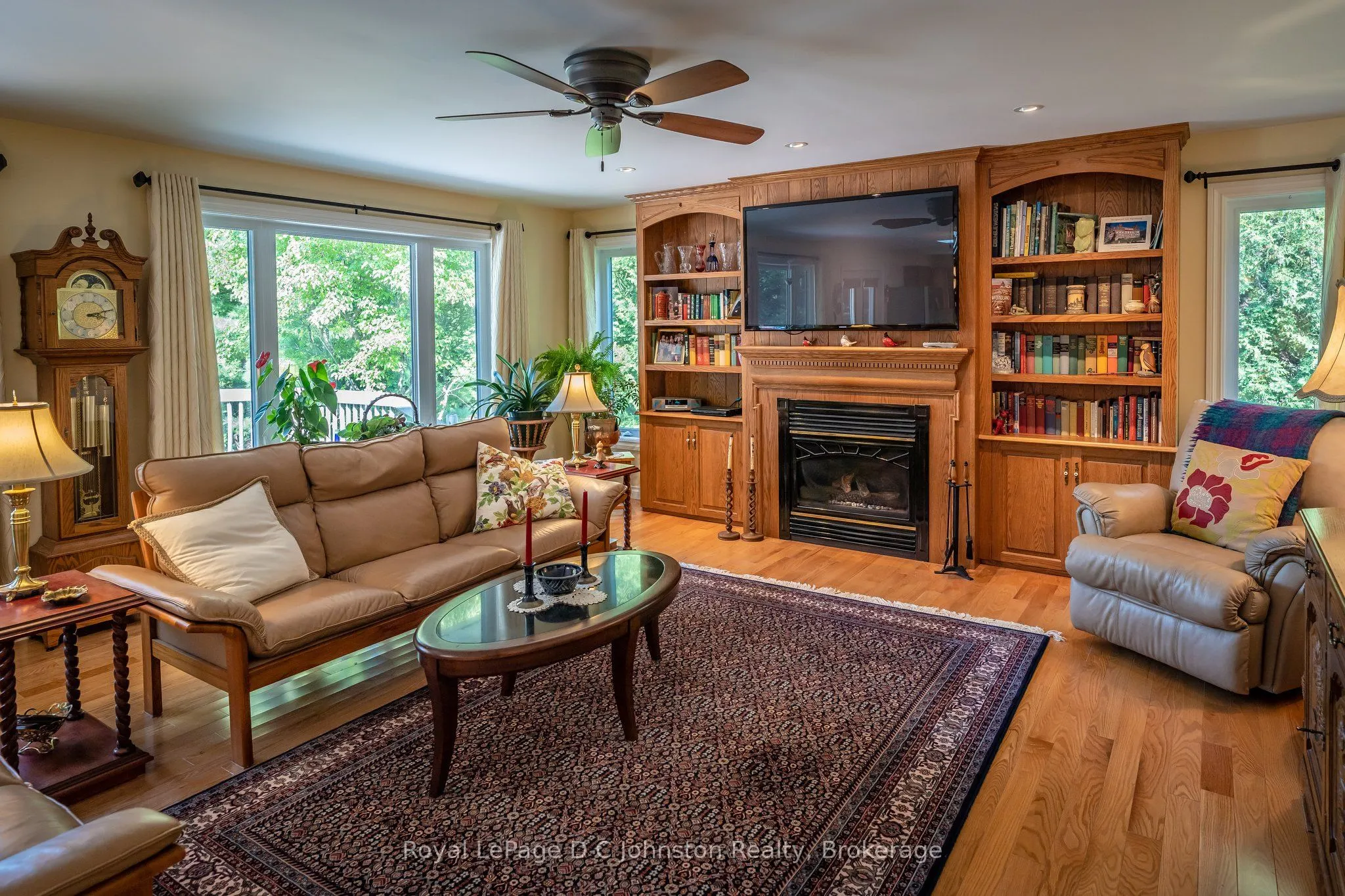 27 Gremik Crescent
