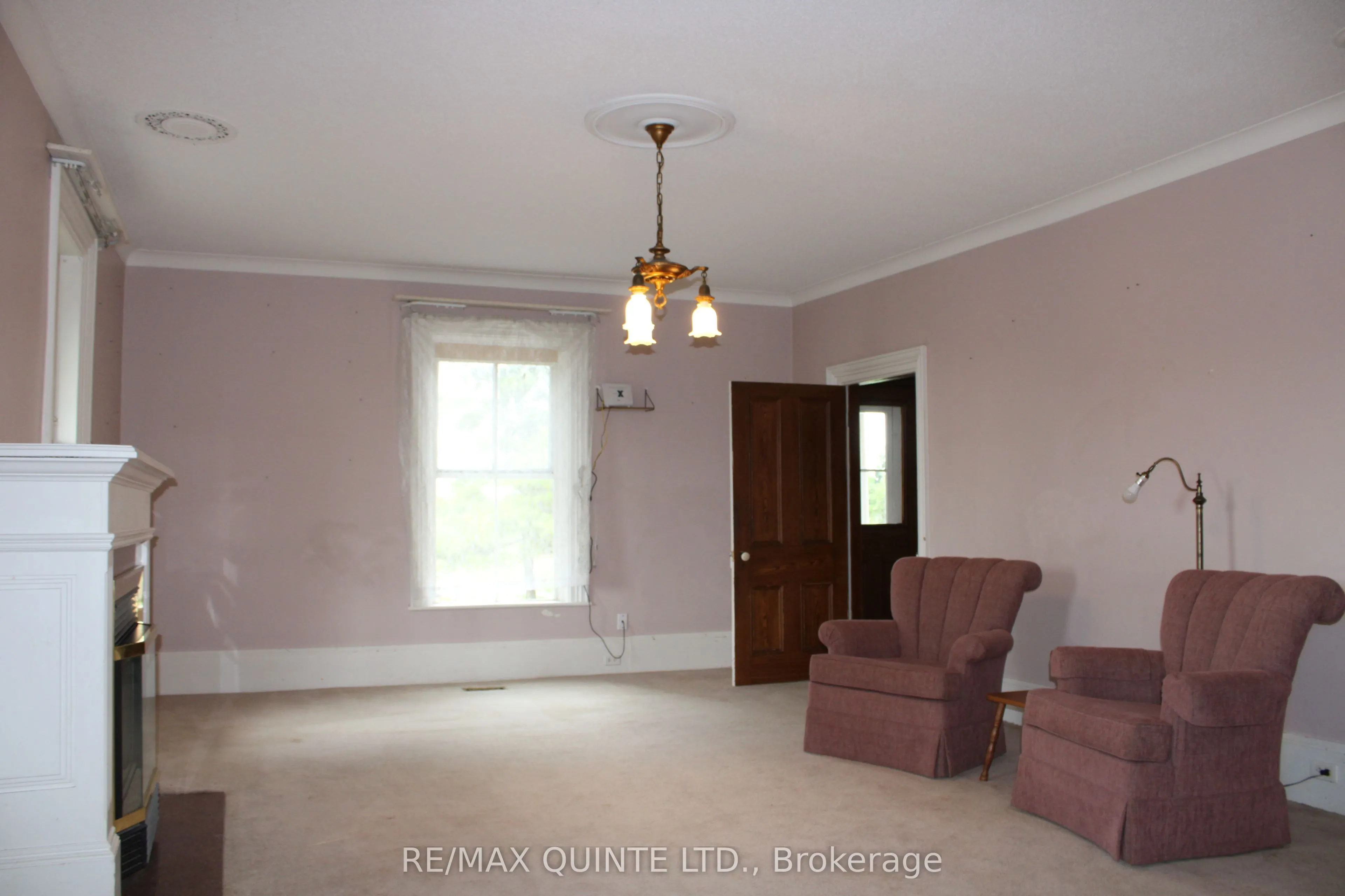 472 Maple Road