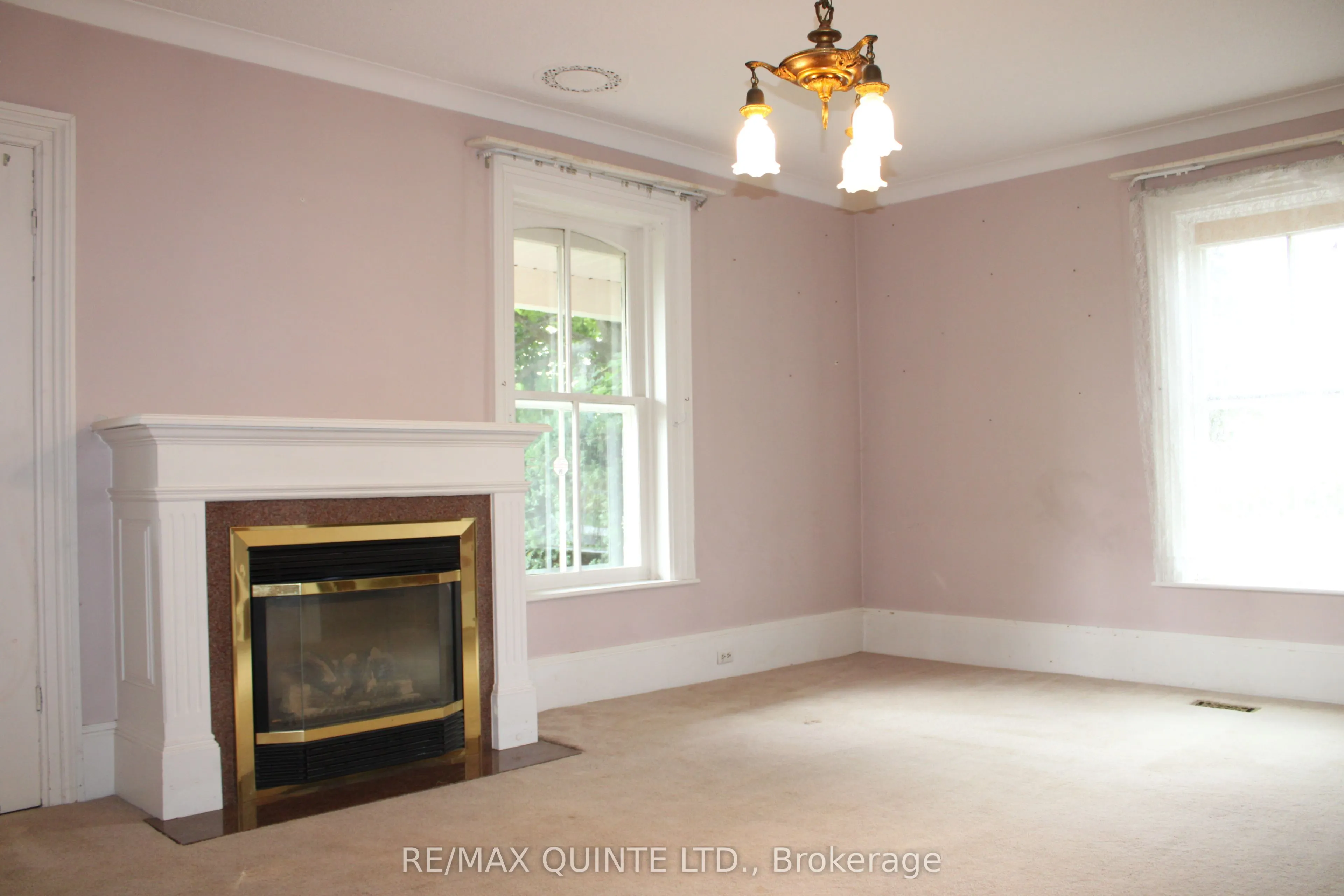 472 Maple Road