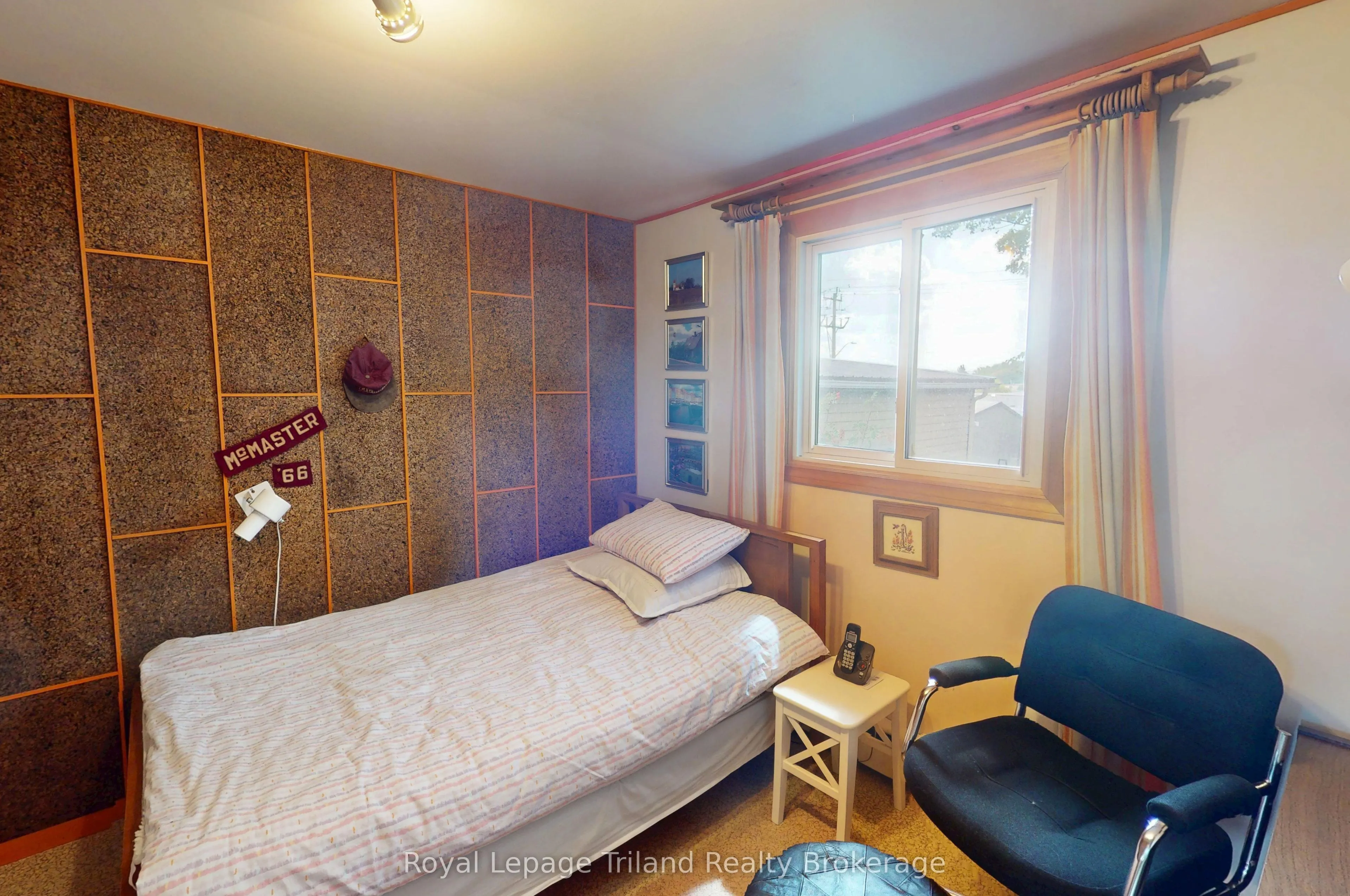 926 Sunset Boulevard